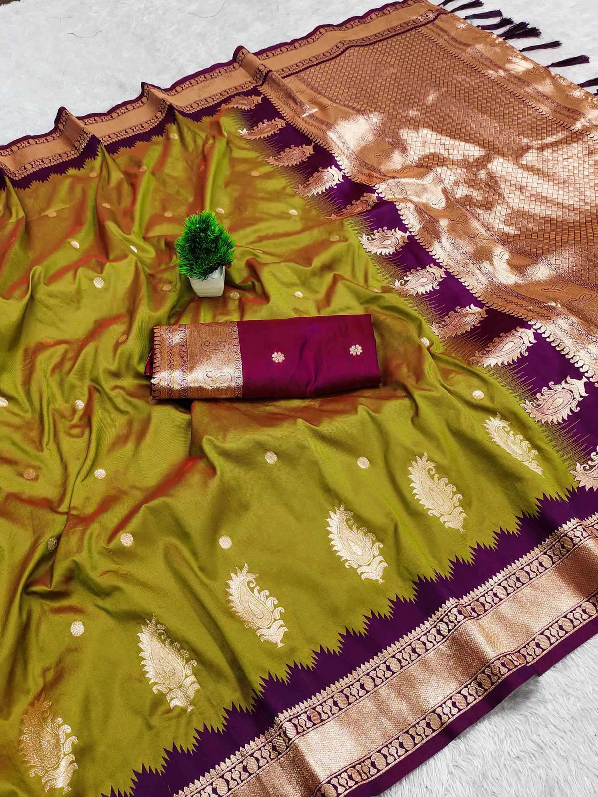 Mango Vol Banarasi Soft Silk Saree