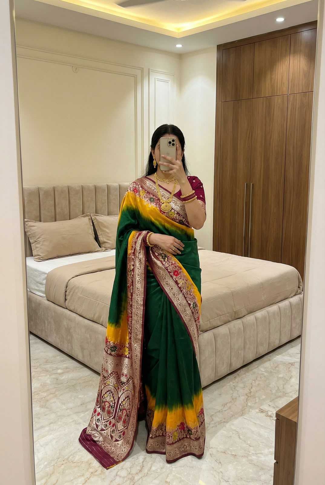 Manohari Dola Silk Saree in Purple