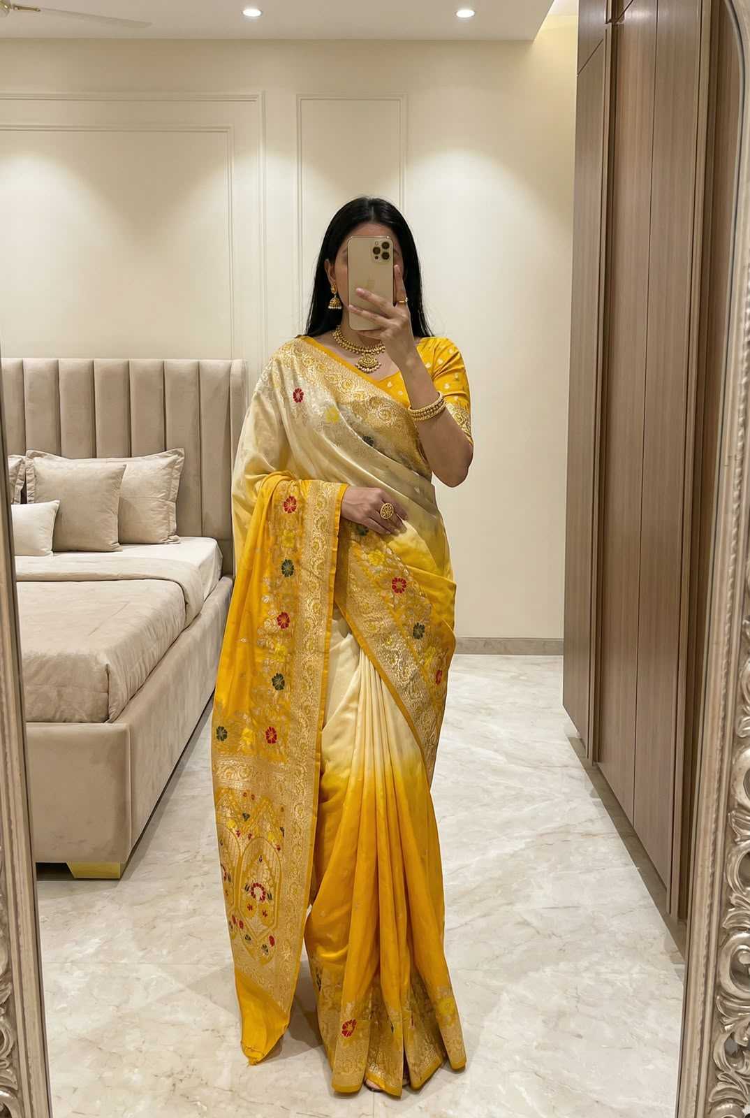 Manohari Dola Silk Saree