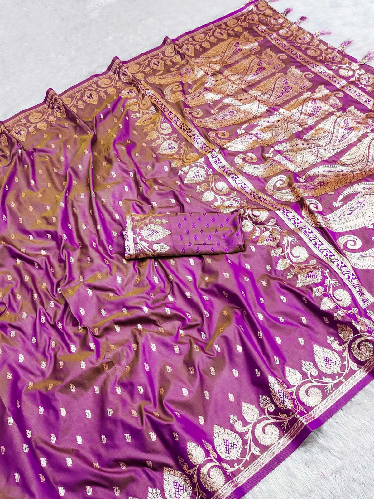 Medhavi Banarasi Soft Silk Saree