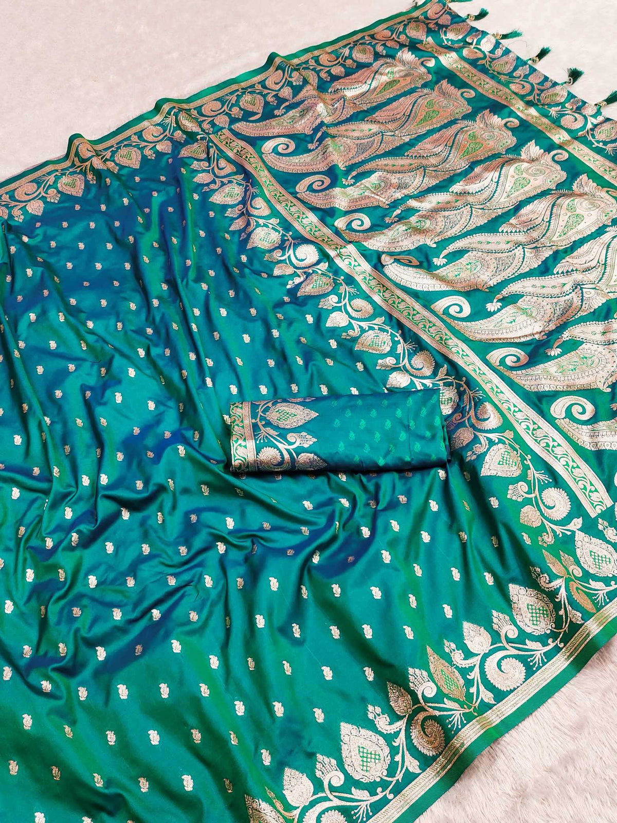 Medhavi Banarasi Soft Silk Saree