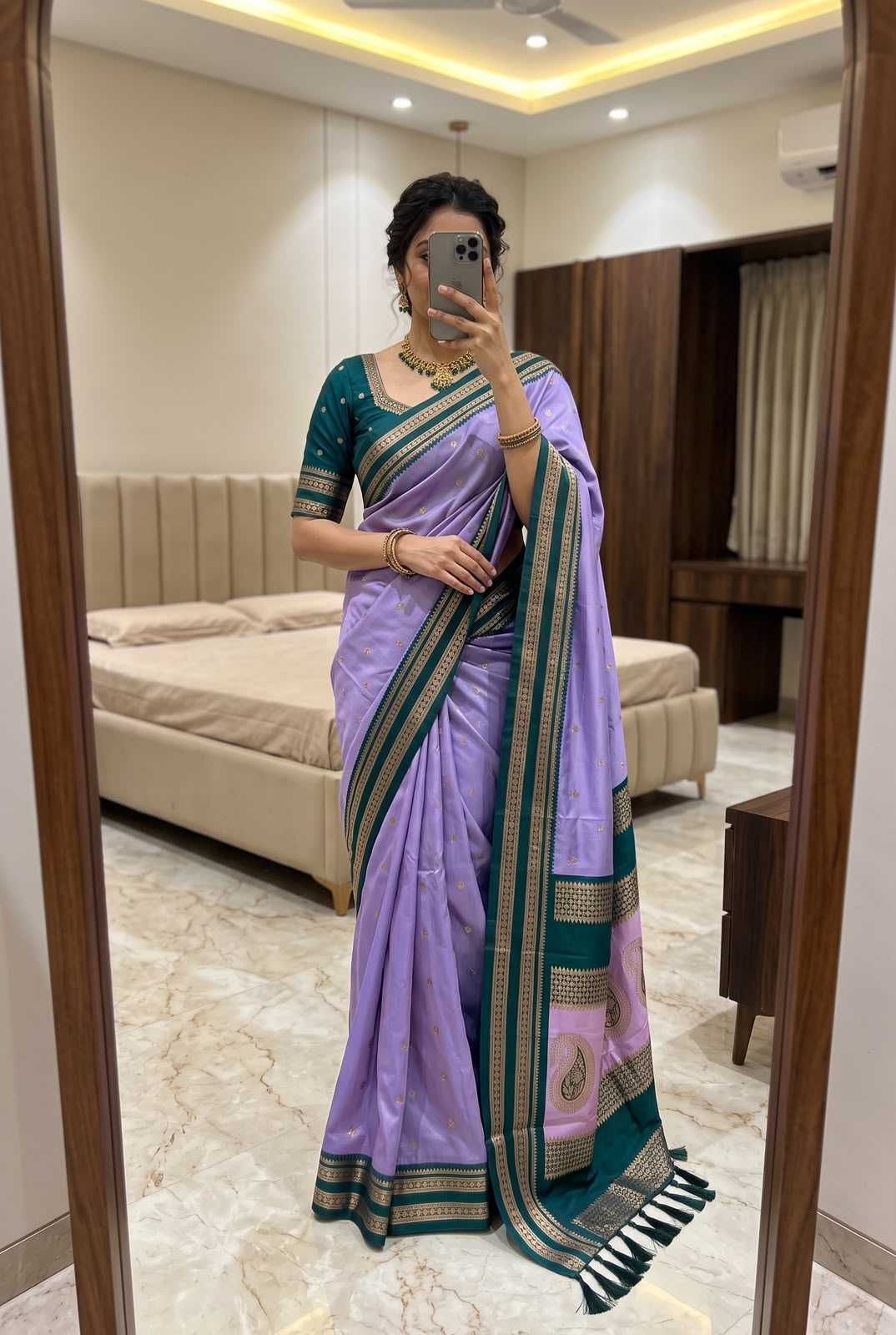 Narayan Peth Soft Silk Saree