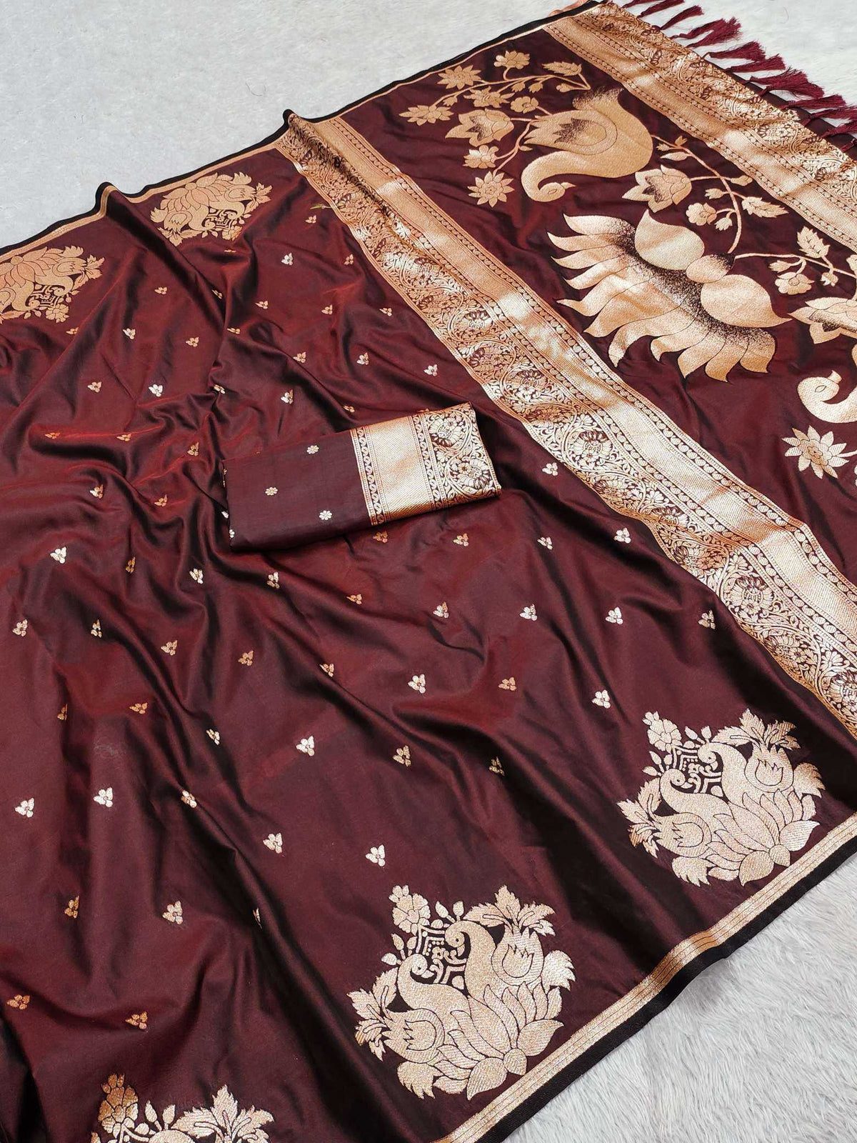 Rajlaxmi Paithani Banarasi Soft Silk Saree