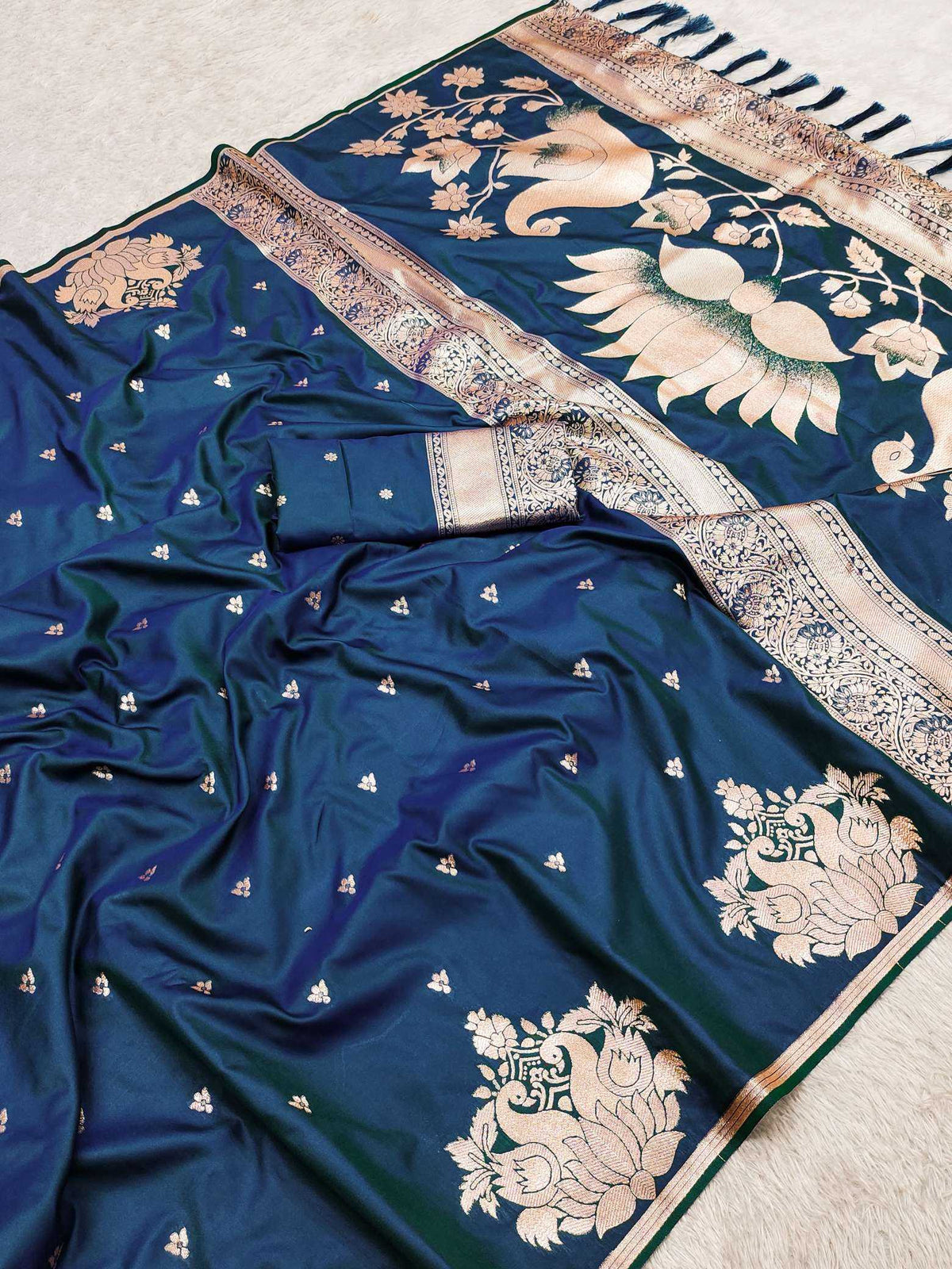 Rajlaxmi Paithani Banarasi Soft Silk Saree