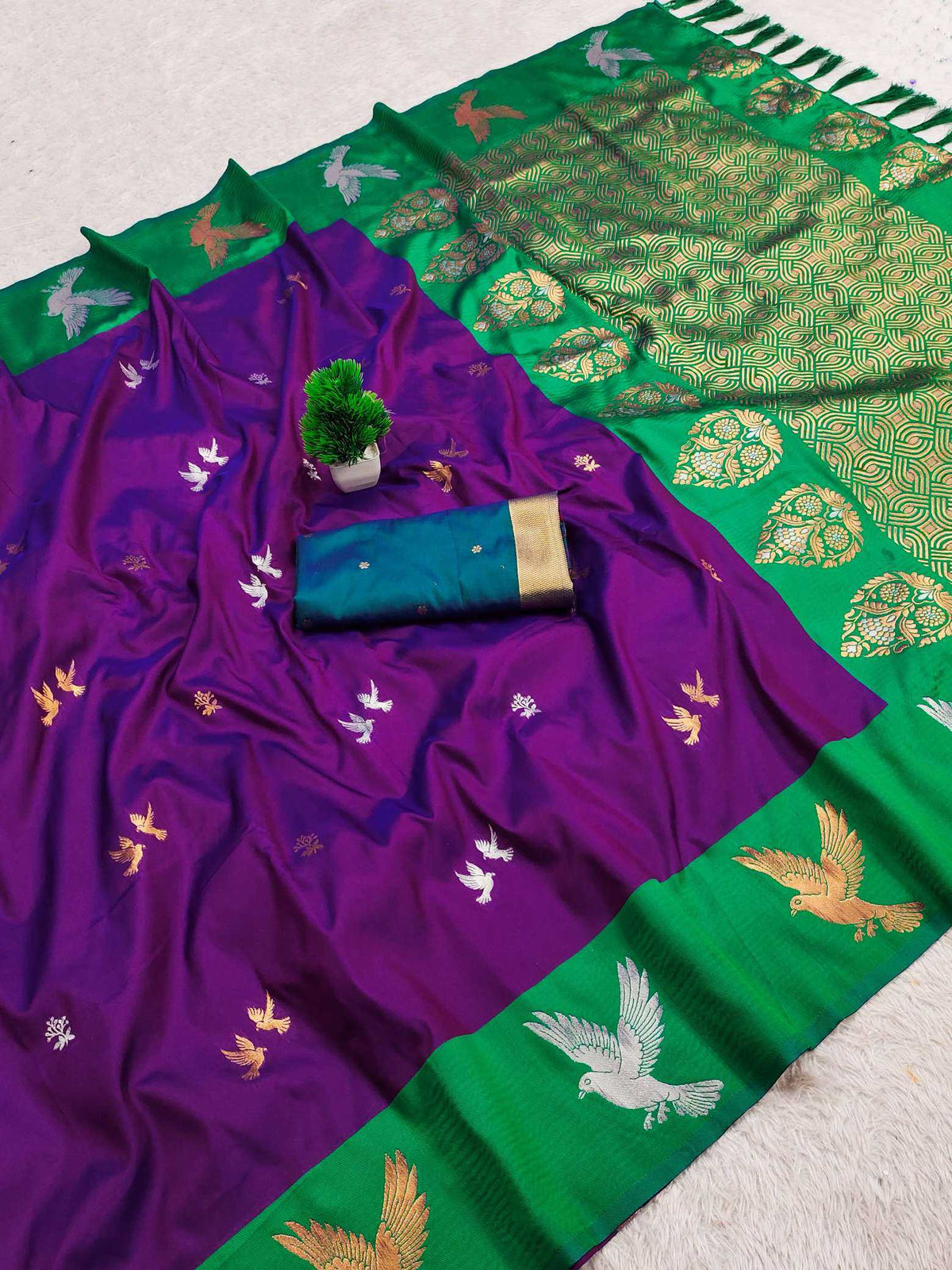 Sonpari Soft Silk Saree