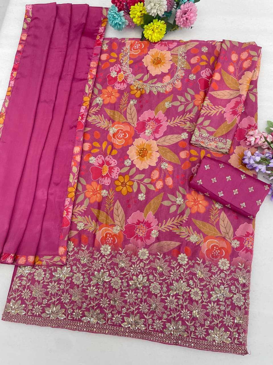 Chinon Printed Suit