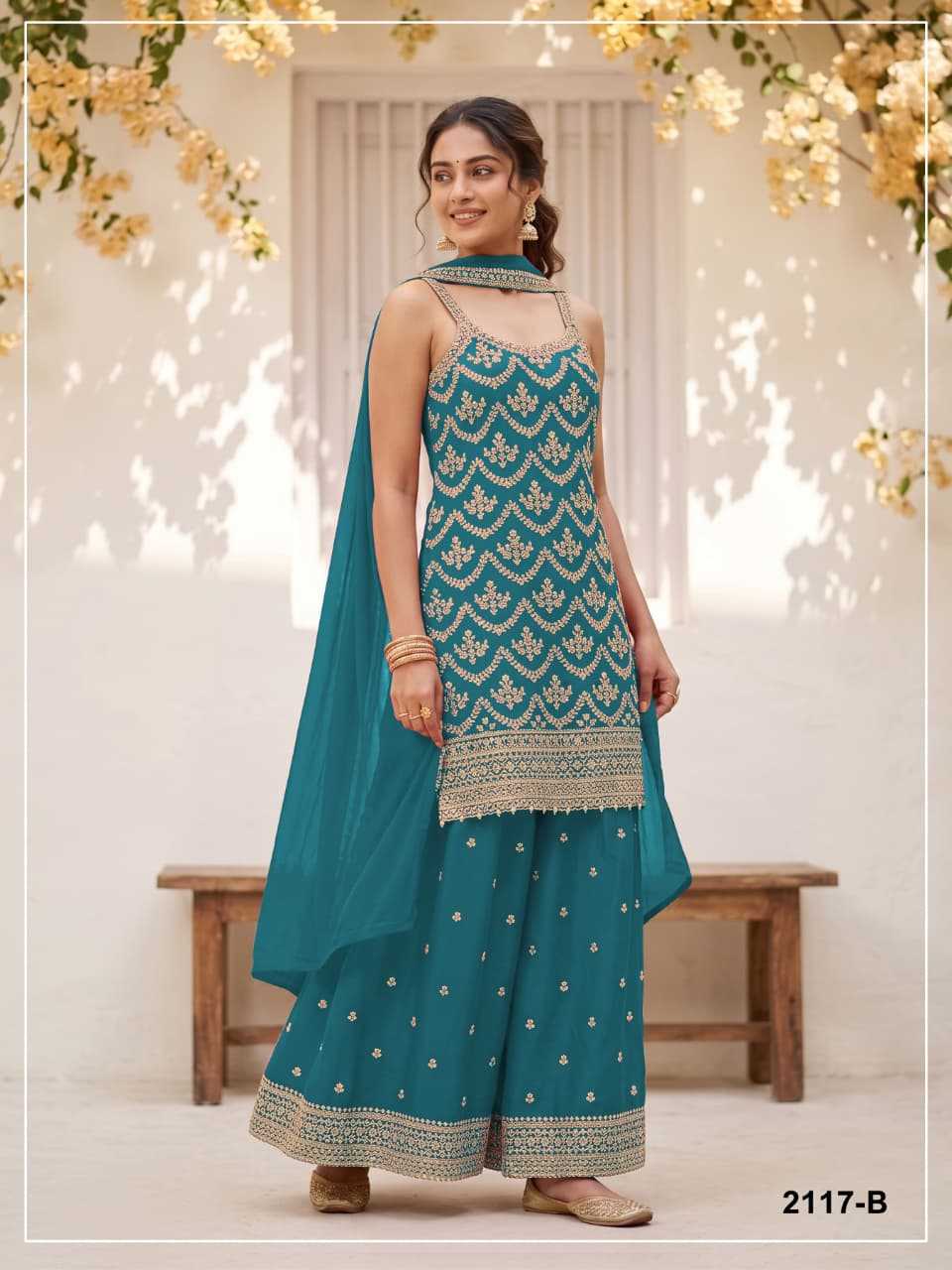 Chinon Embroidery Suit