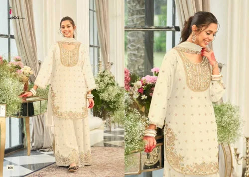 Chinon Embroidery Suit in Pink