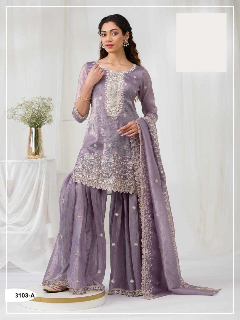 Georgette Embroidery Suit in Blue