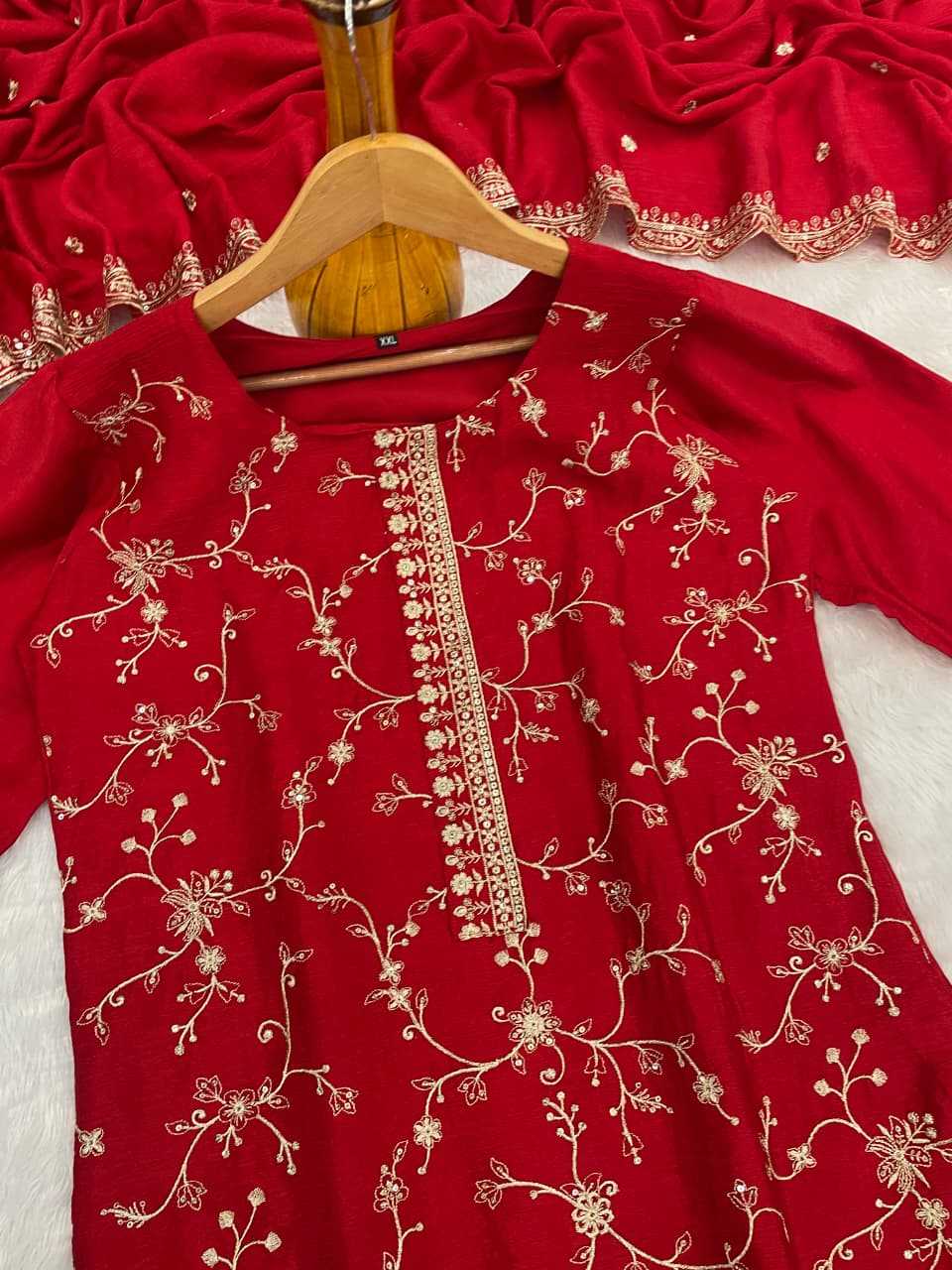 Chinon Silk Embroidery Suit in Sea Blue