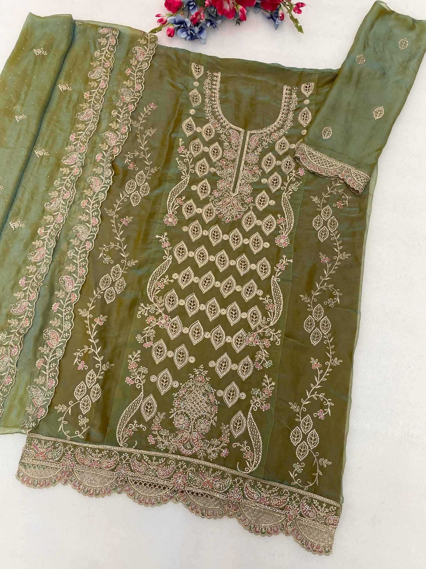 Dull Moss Embroidery Suit