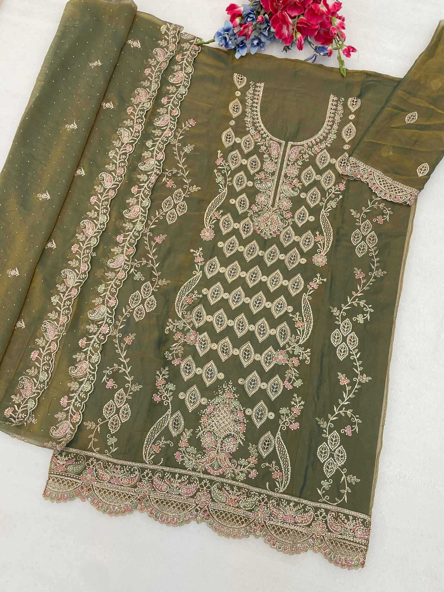 Dull Moss Embroidery Suit