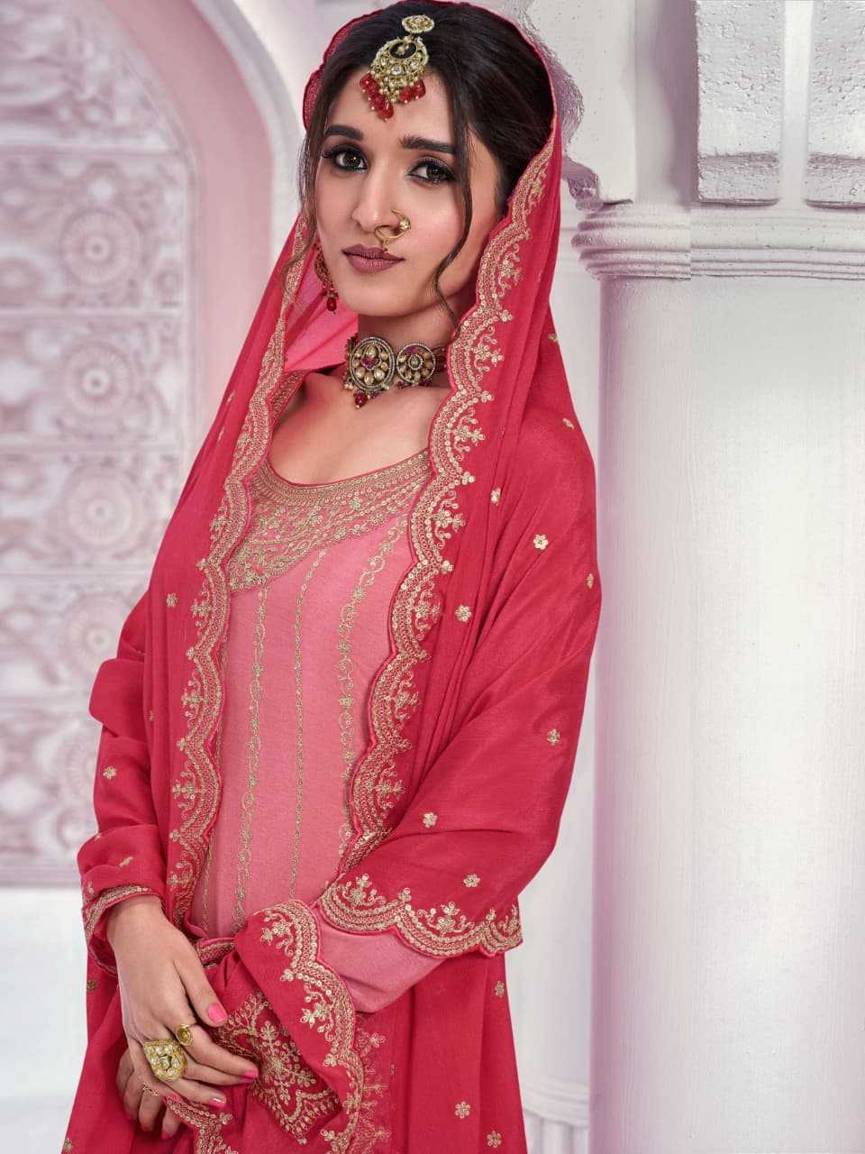 Embroidery Suit
