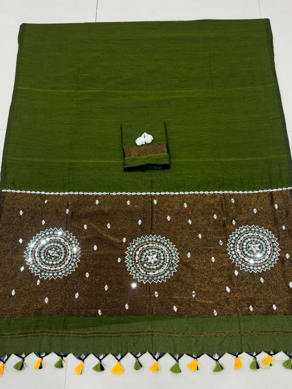 Handloom Silk Designer Saree in Bottle Green