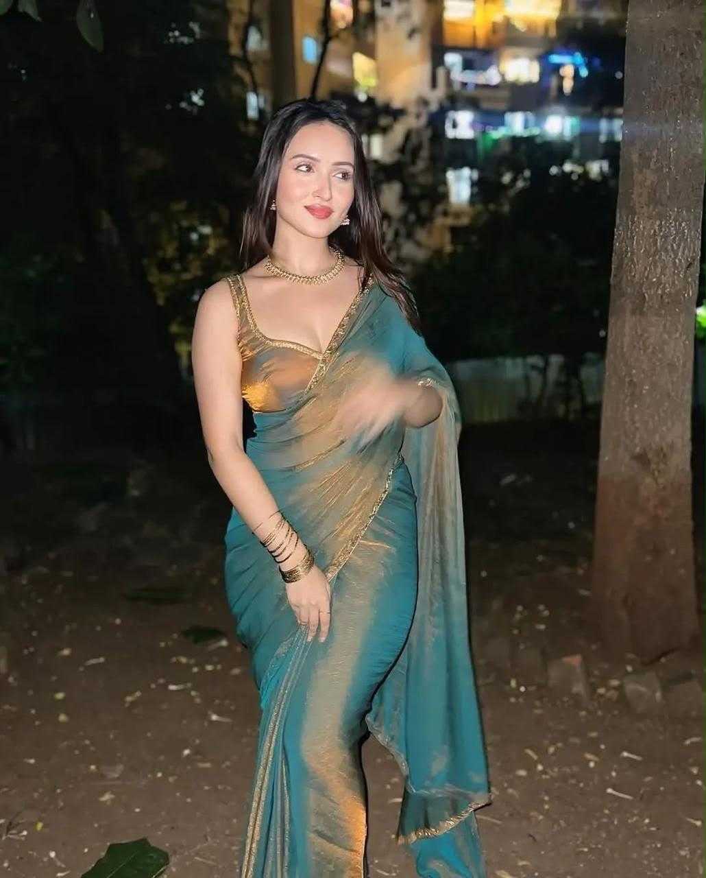 Look Chiffon Designer Saree
