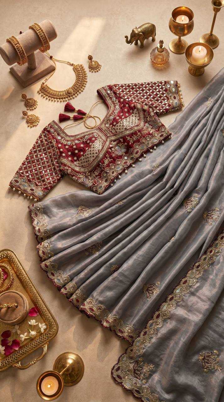 Fendy Embroidered Saree