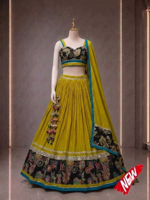 Spagattyy Pure Silk Lehenga