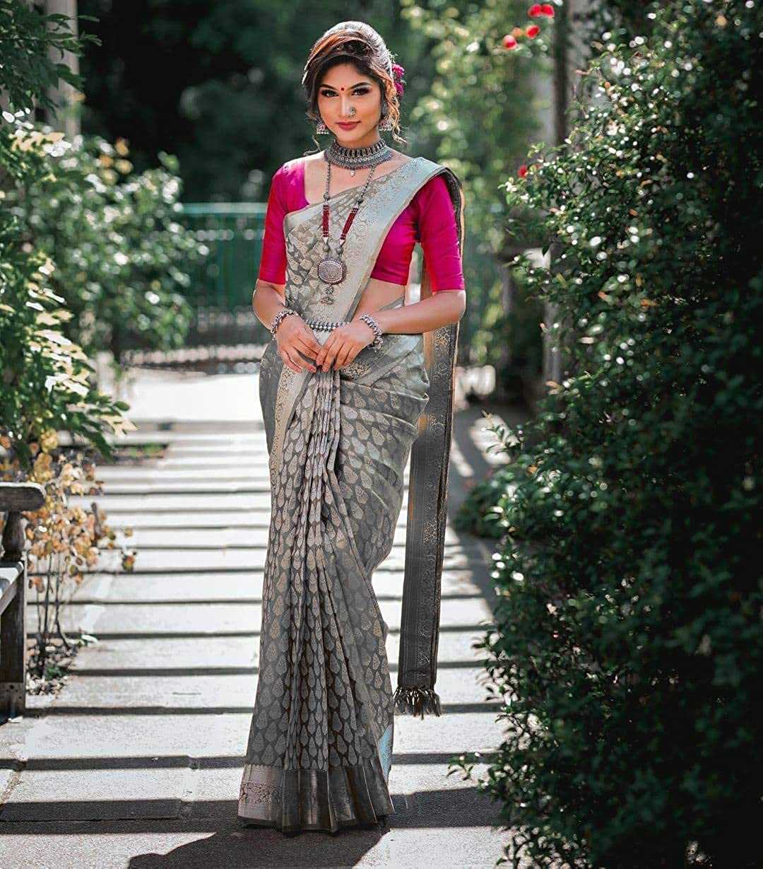 Lichi Silk Soft Saree