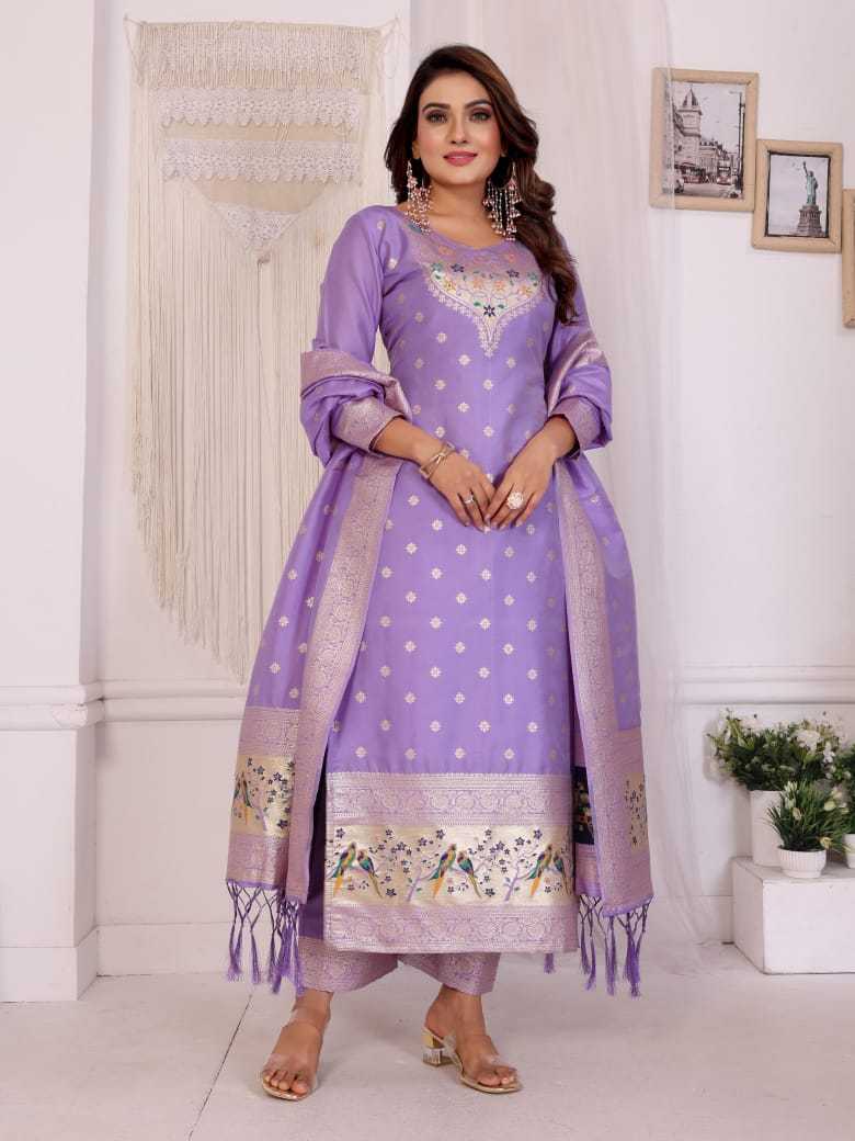 Ladies Silk Suit