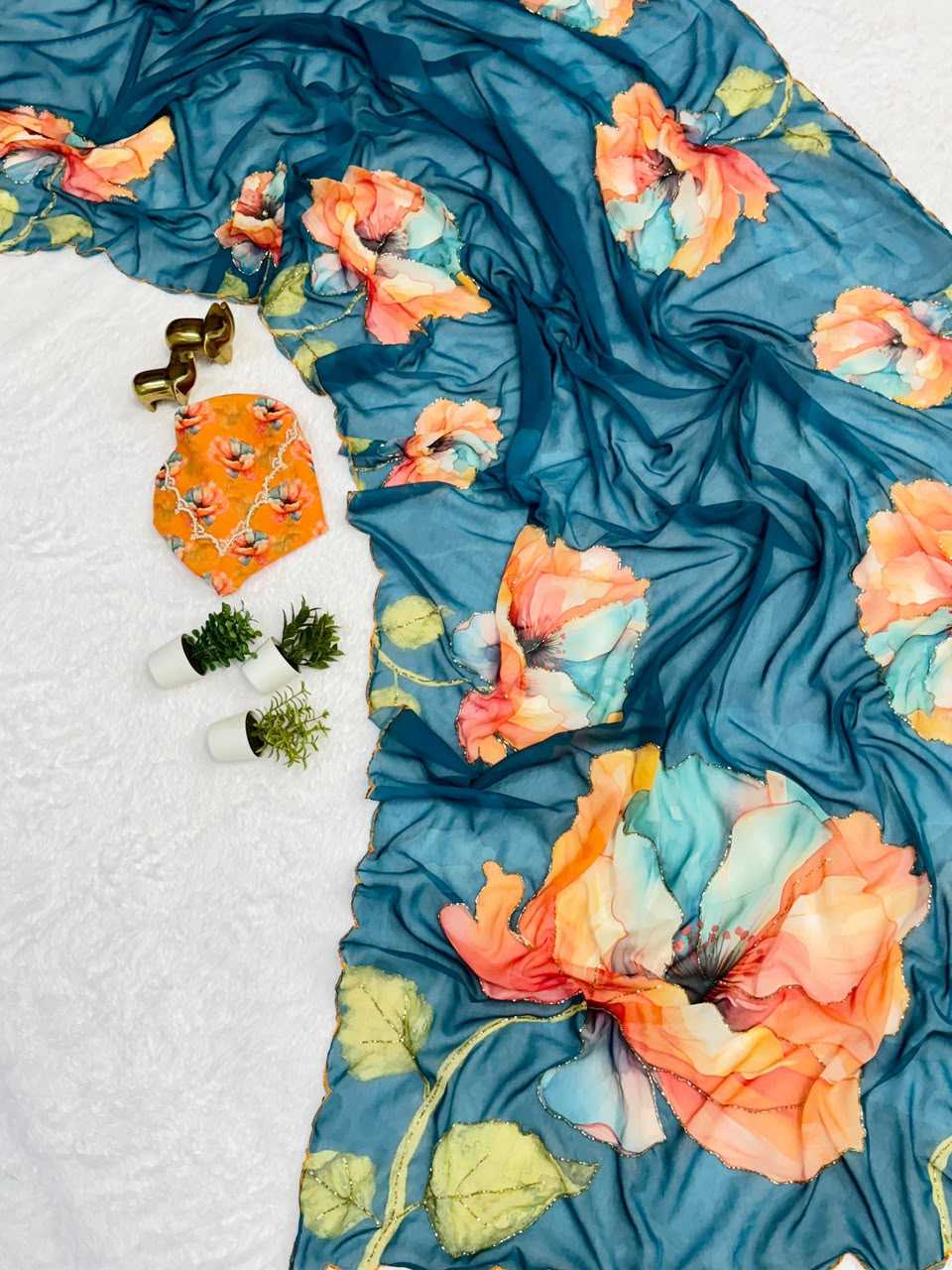 Dhanvitha Chiffon Printed Saree