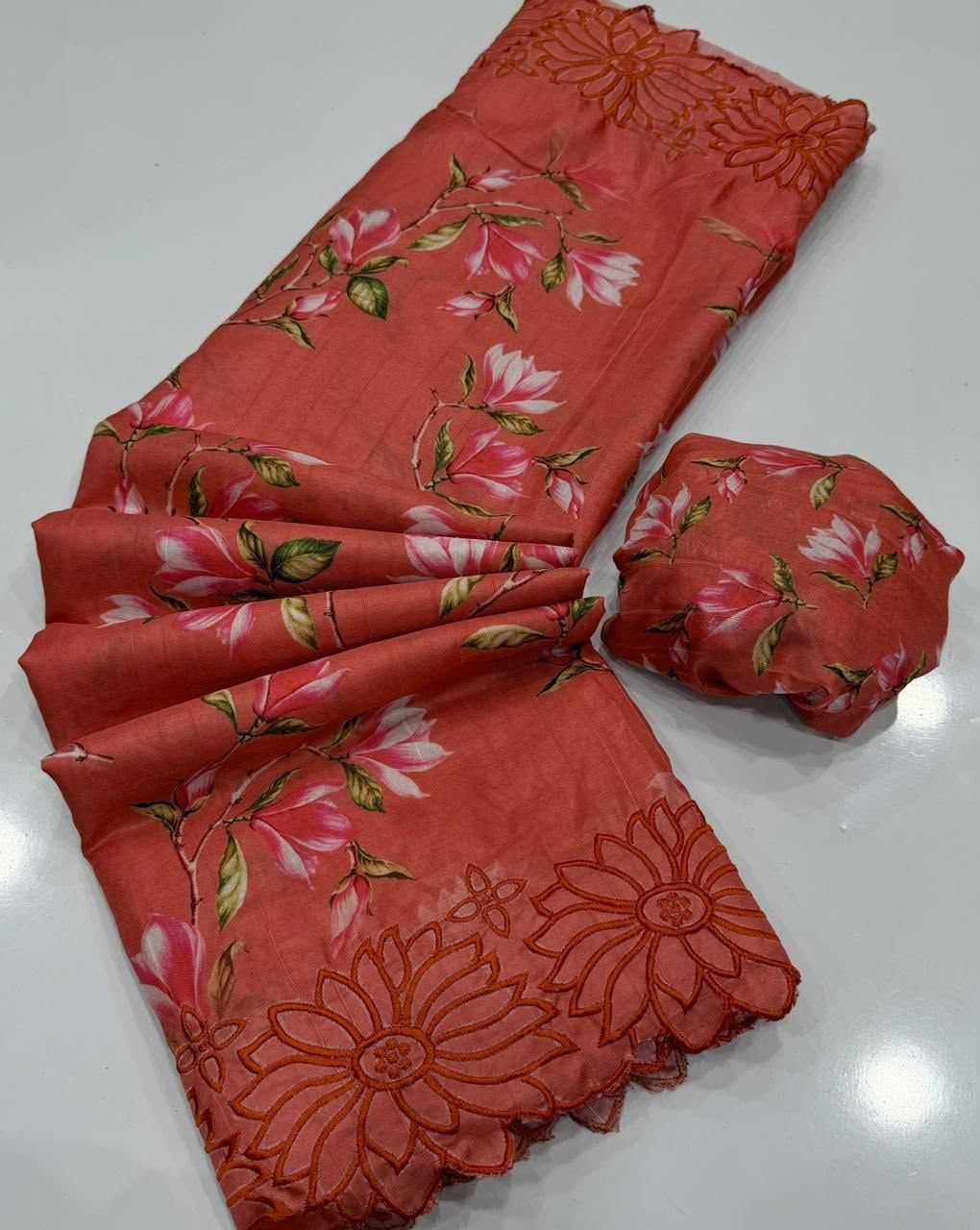 Floral Butta Tussar Silk Saree in Bottle Green