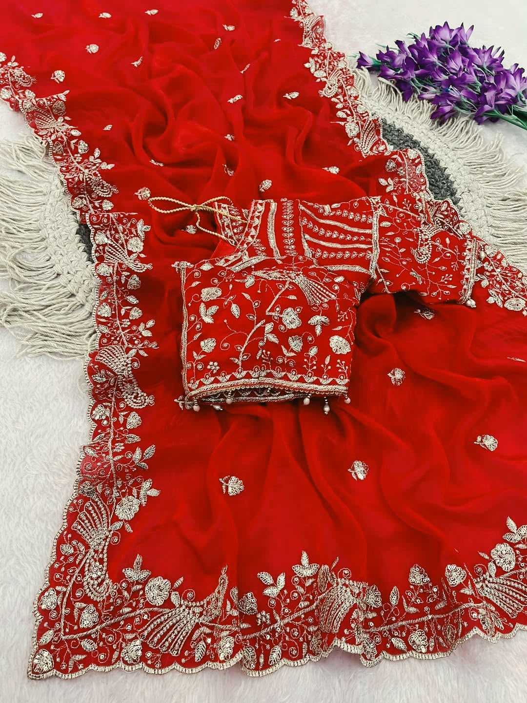 Fendy Embroidered Saree