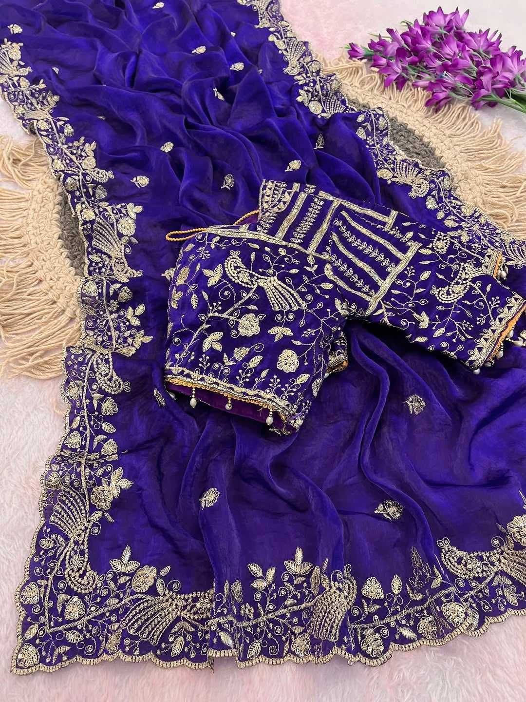 Fendy Embroidered Saree