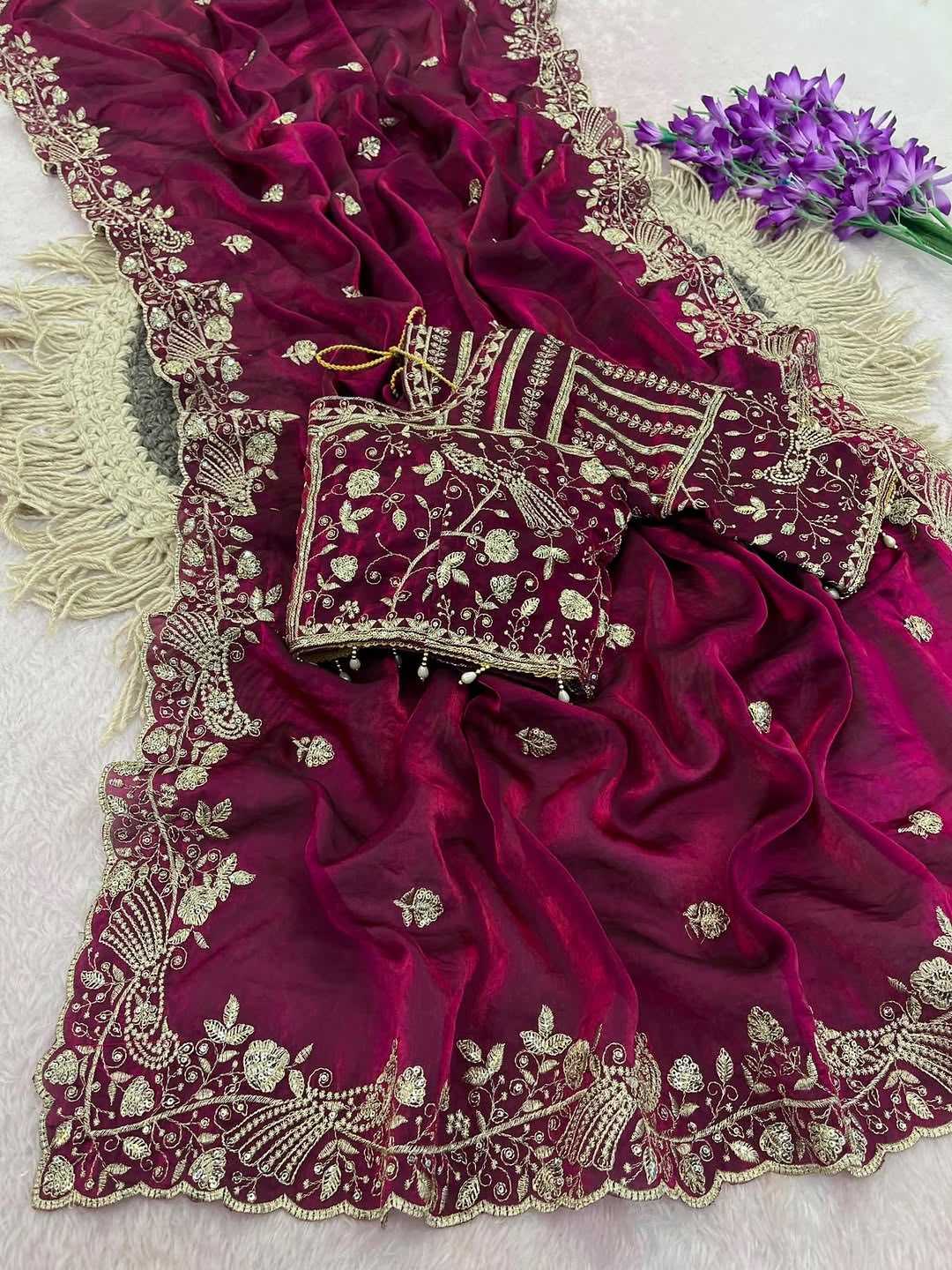 Fendy Embroidered Saree