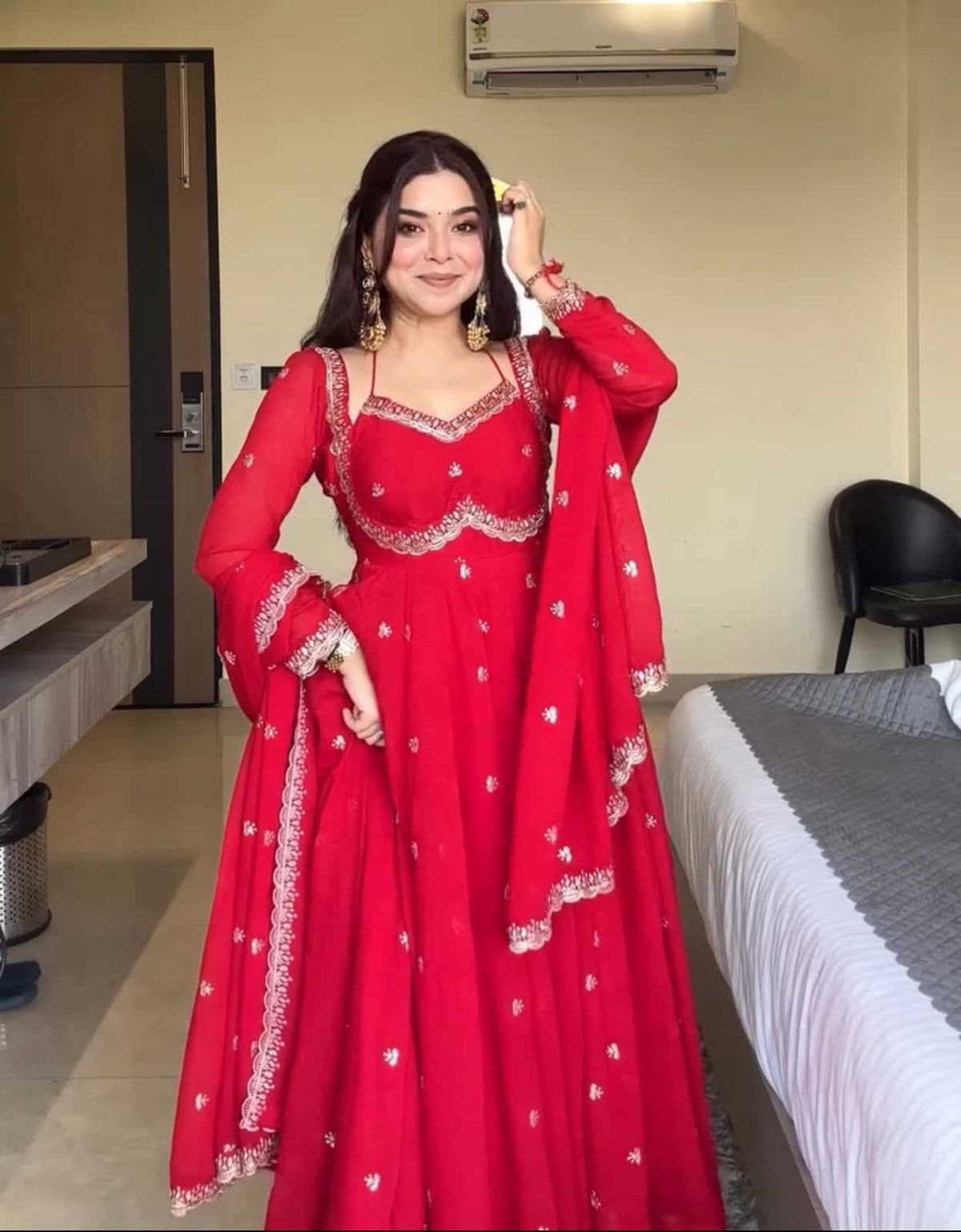 Faux Georgette Embroidery Suit