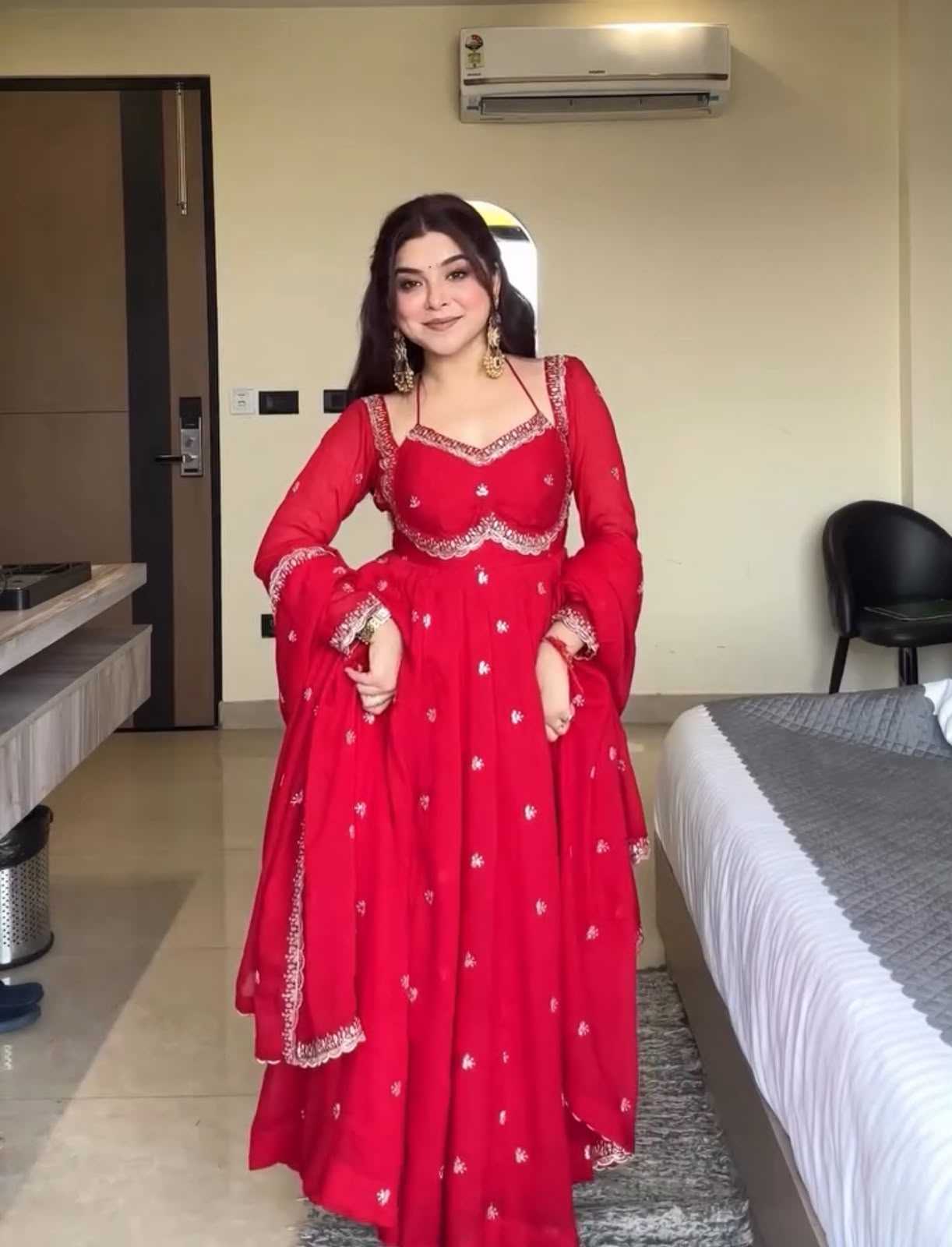 Faux Georgette Embroidery Suit