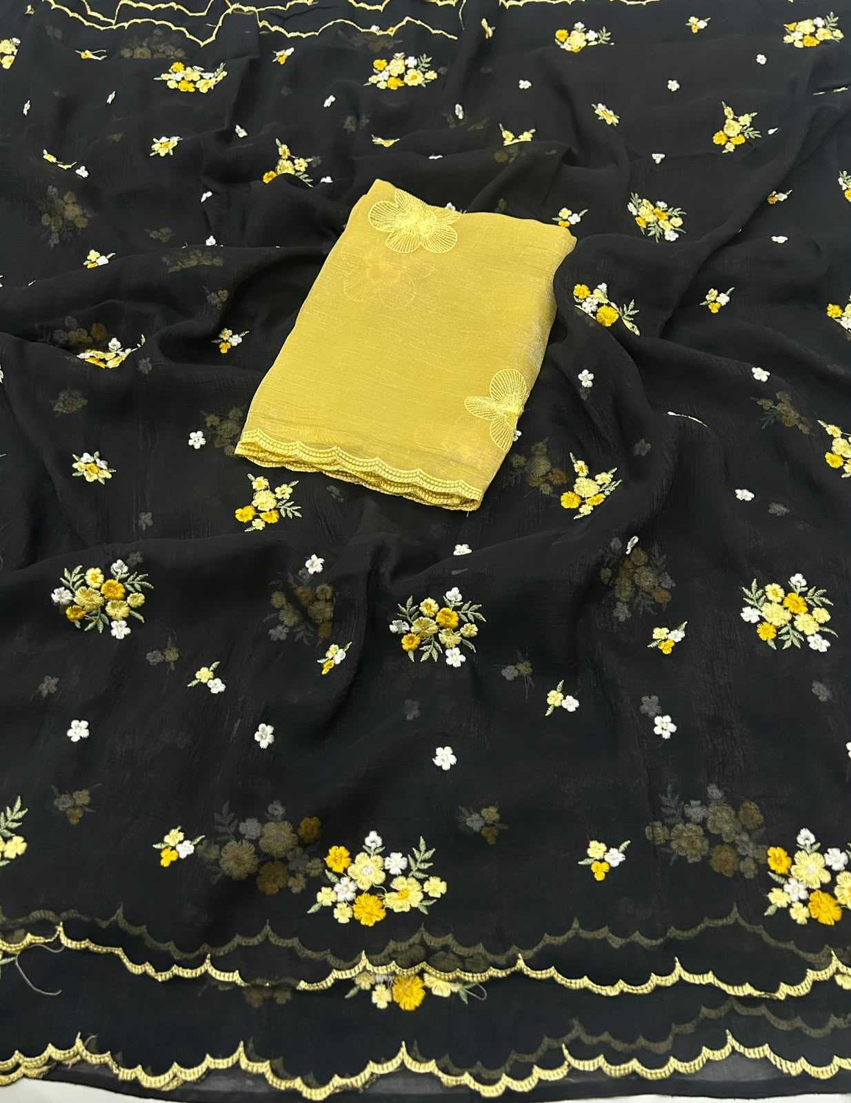 Crunchi Designer Saree