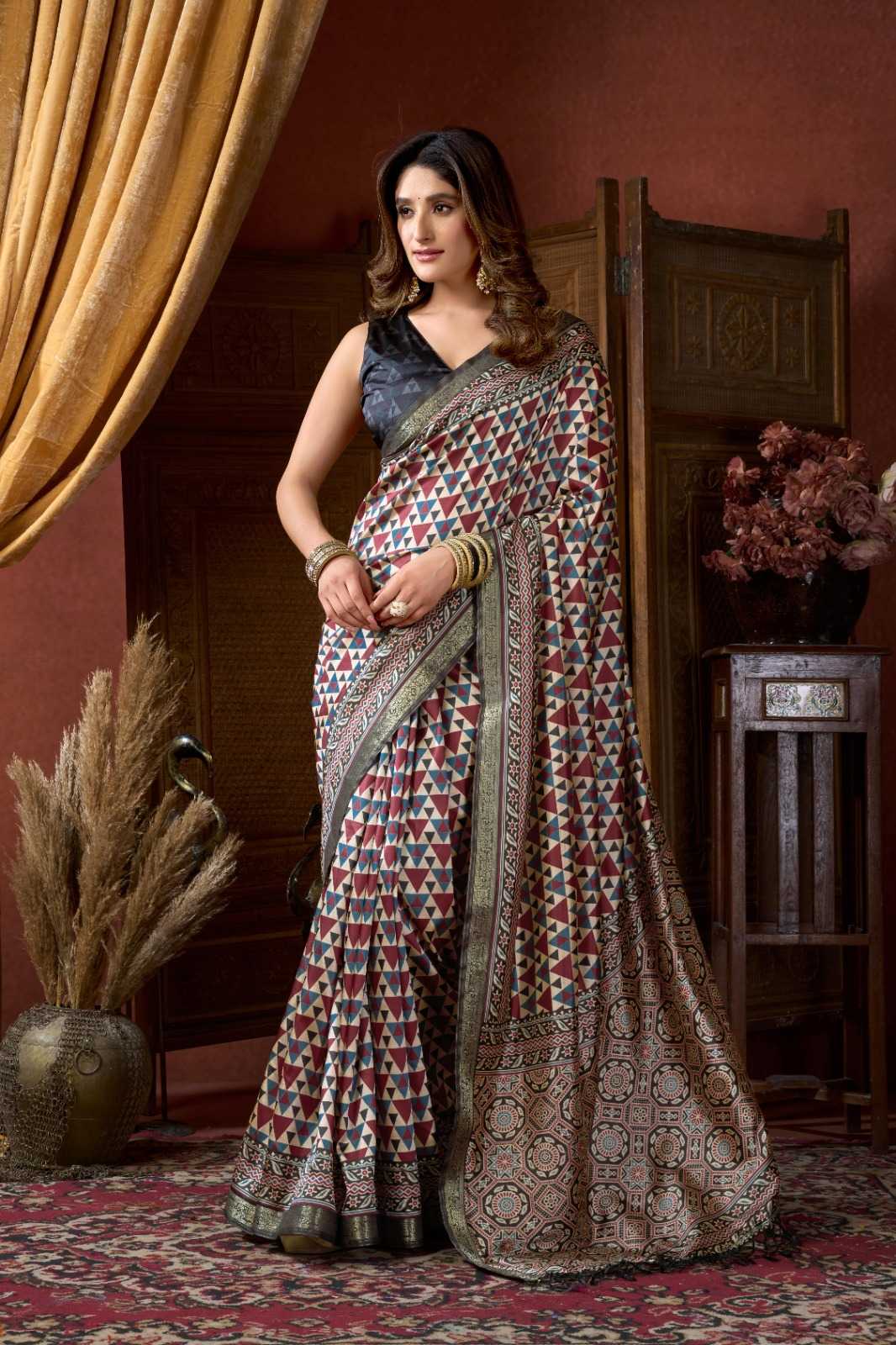 Gobuni Samaira Fancy Designer Saree