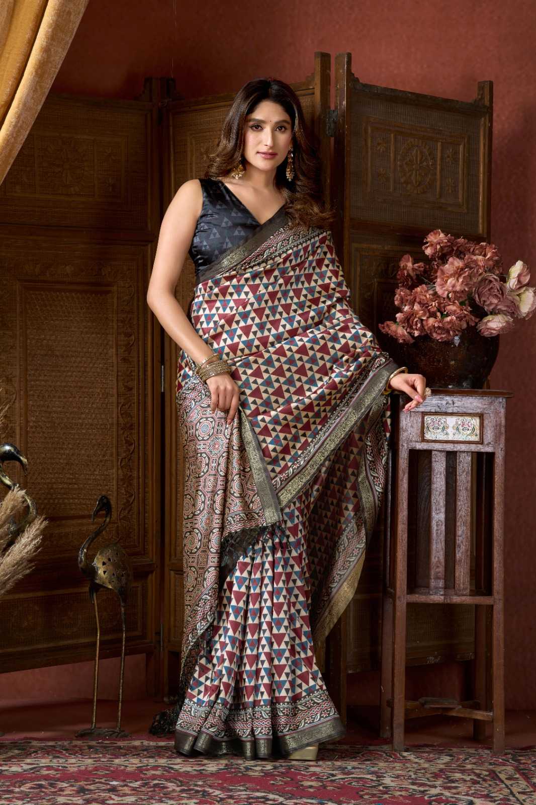 Gobuni Samaira Fancy Designer Saree