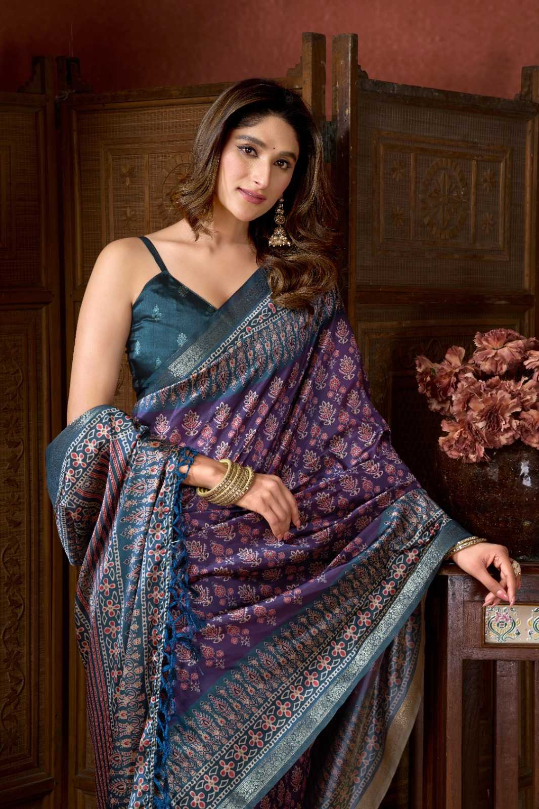 Gobuni Samaira Fancy Designer Saree