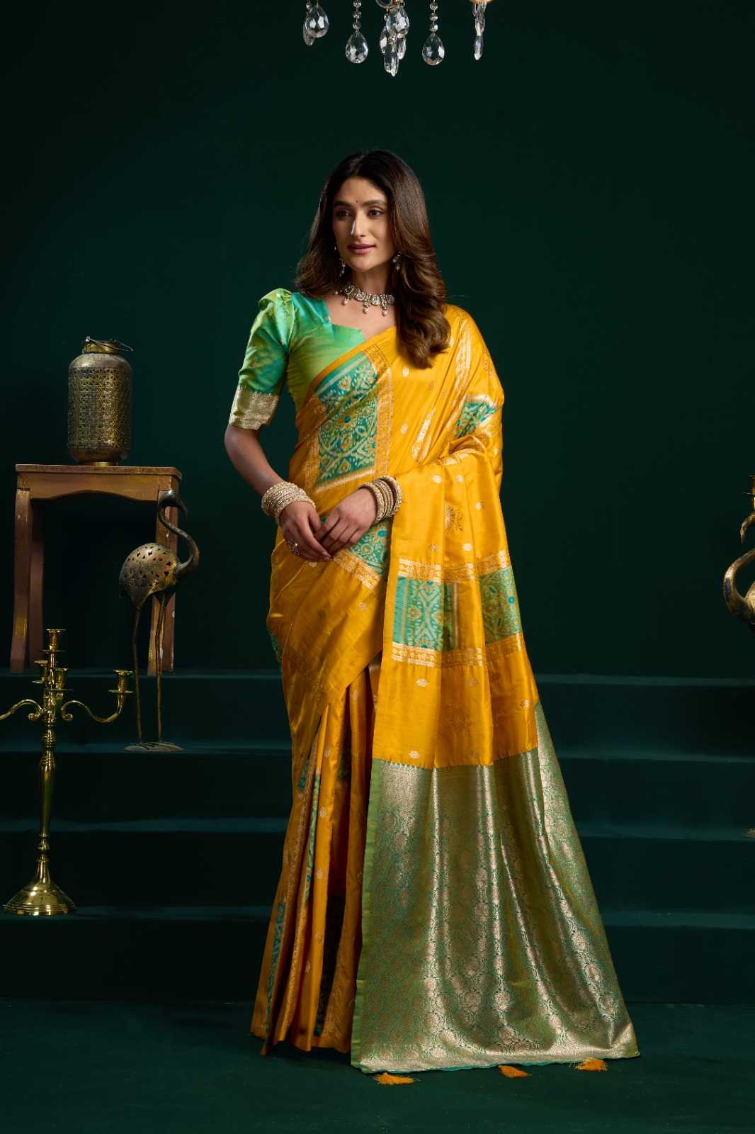 Gobuni Swara Soft Silk Saree