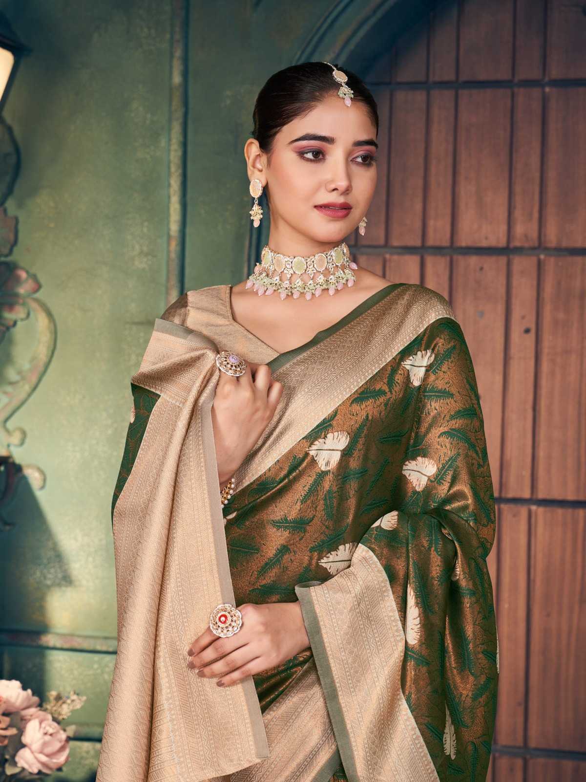 Gobuni Zari Silk Soft Saree
