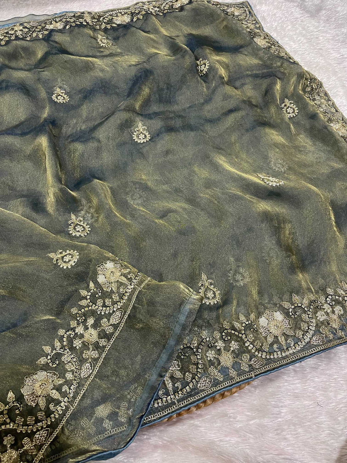 Anya Soft Silk Saree