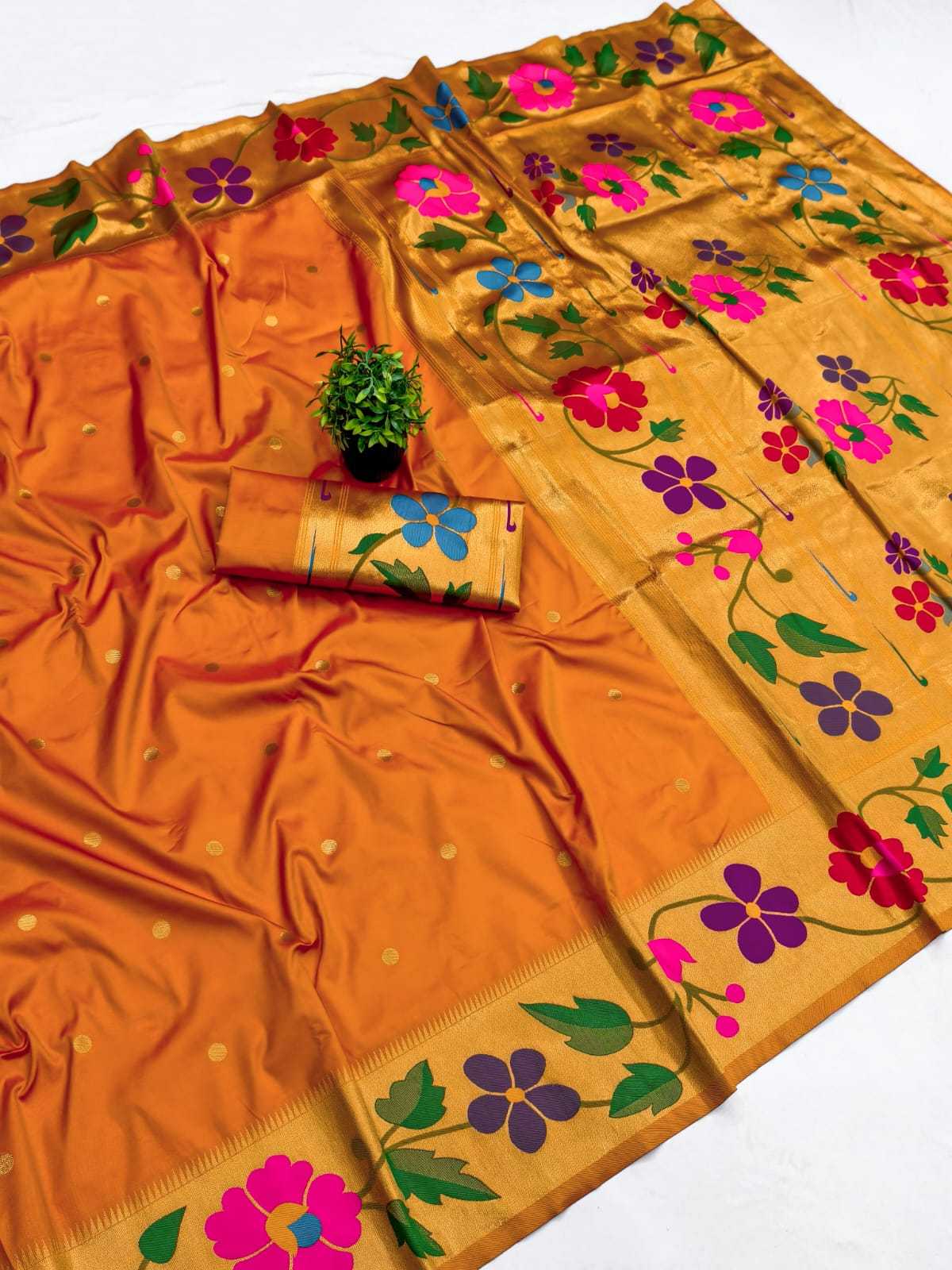 Avanthika Soft Silk Traditional Saree