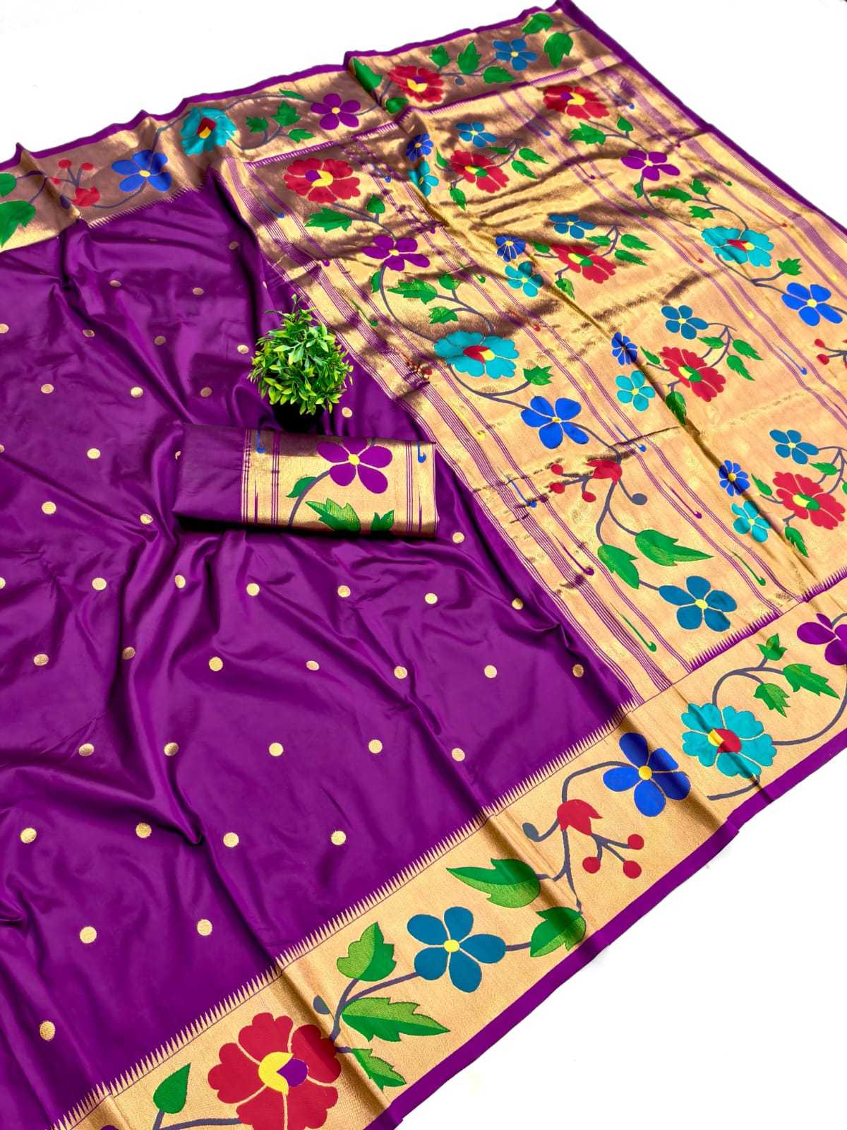 Avanthika Soft Silk Traditional Saree