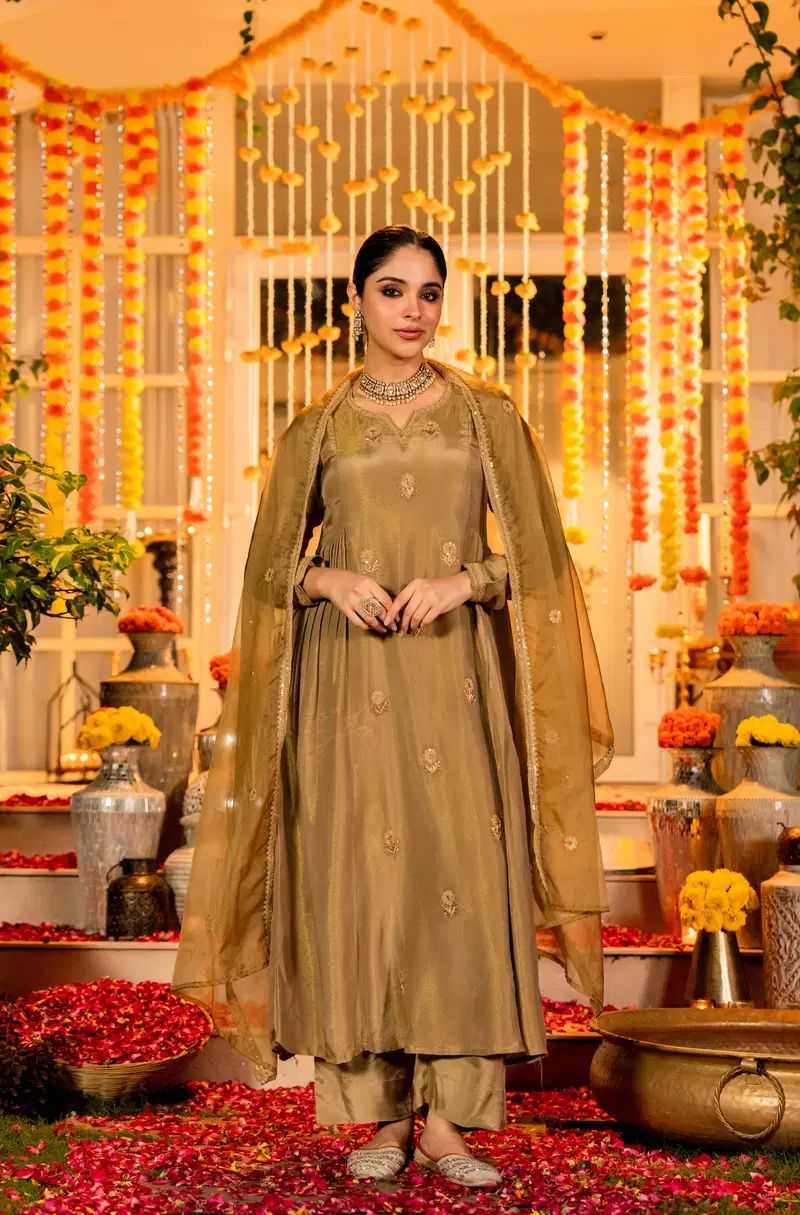 Chanderi Silk Embroidery Suit