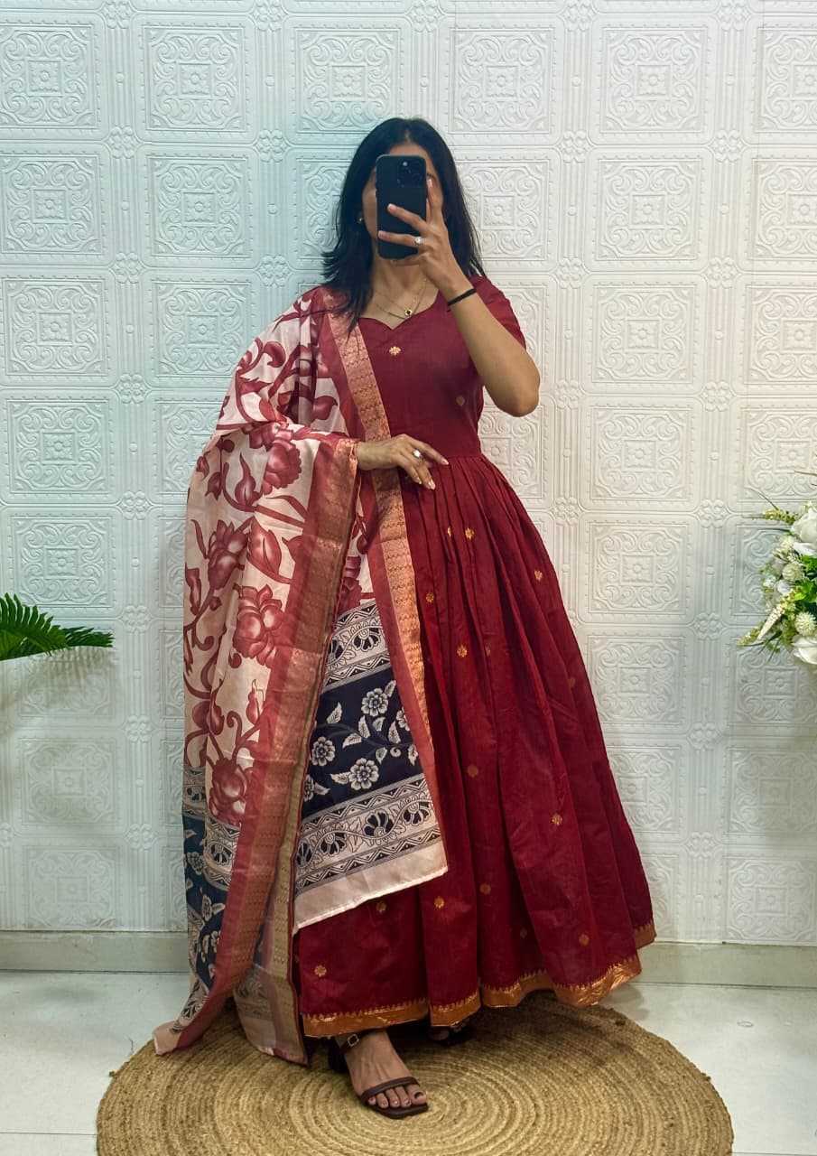 Jacquard Fancy Gown
