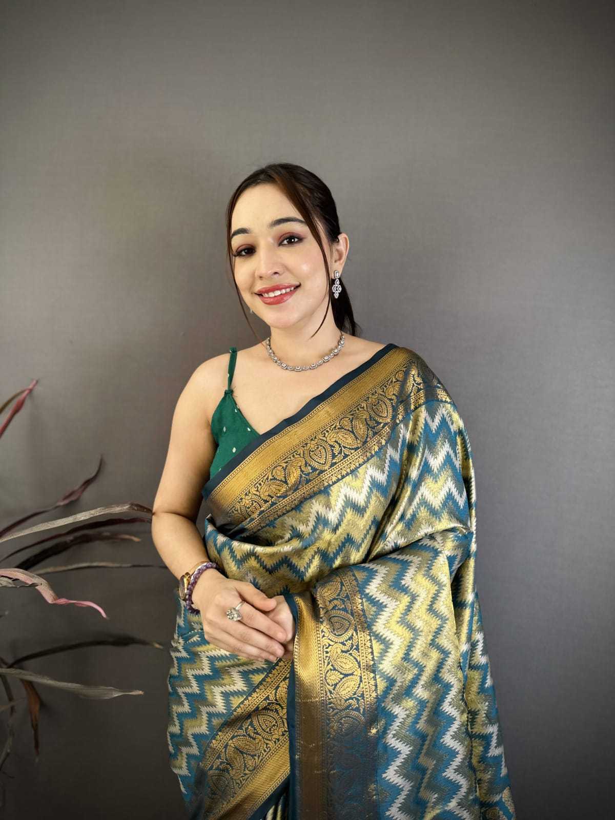 Alani Soft Silk Saree