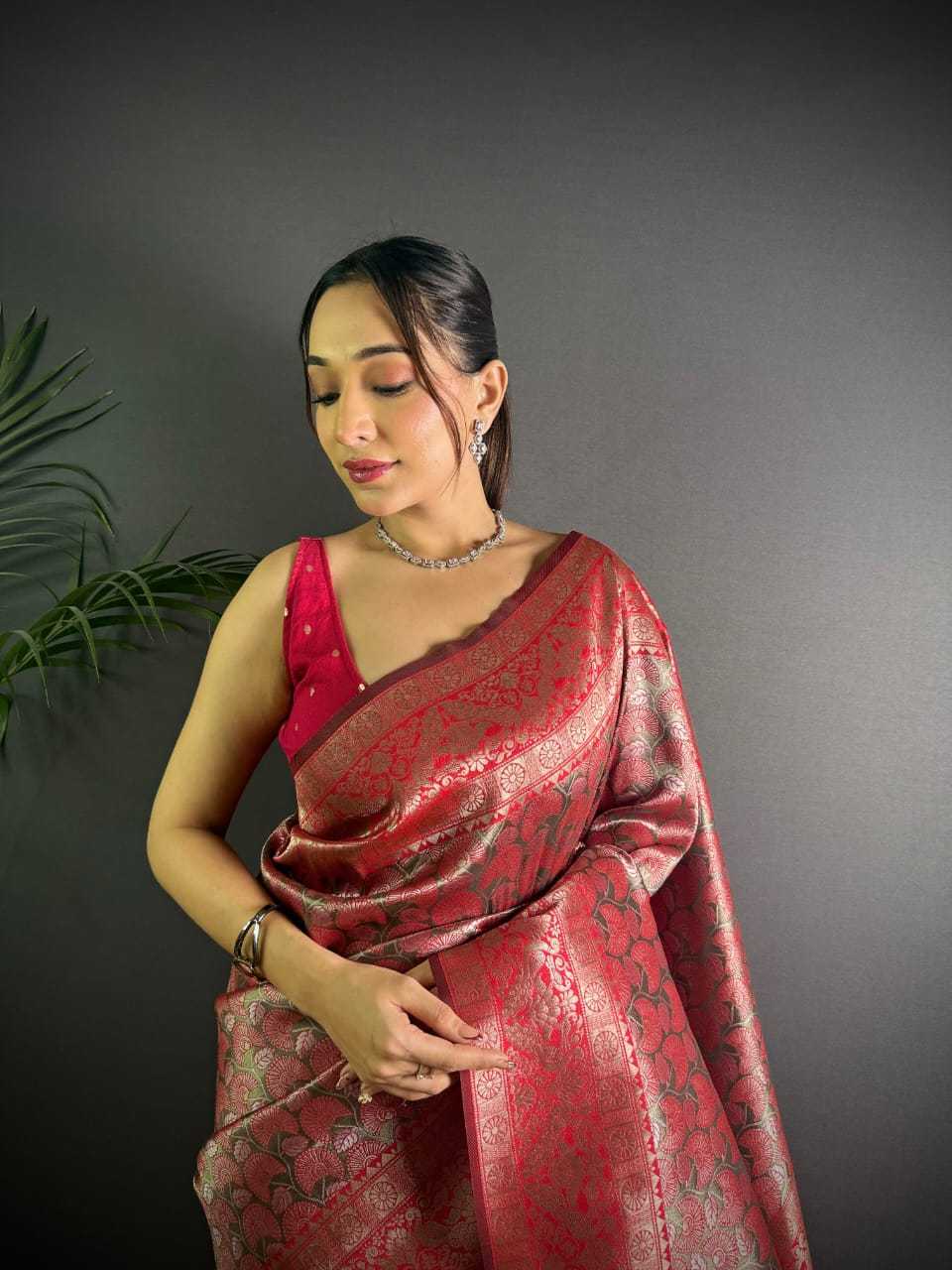 Ishita Soft Silk Saree