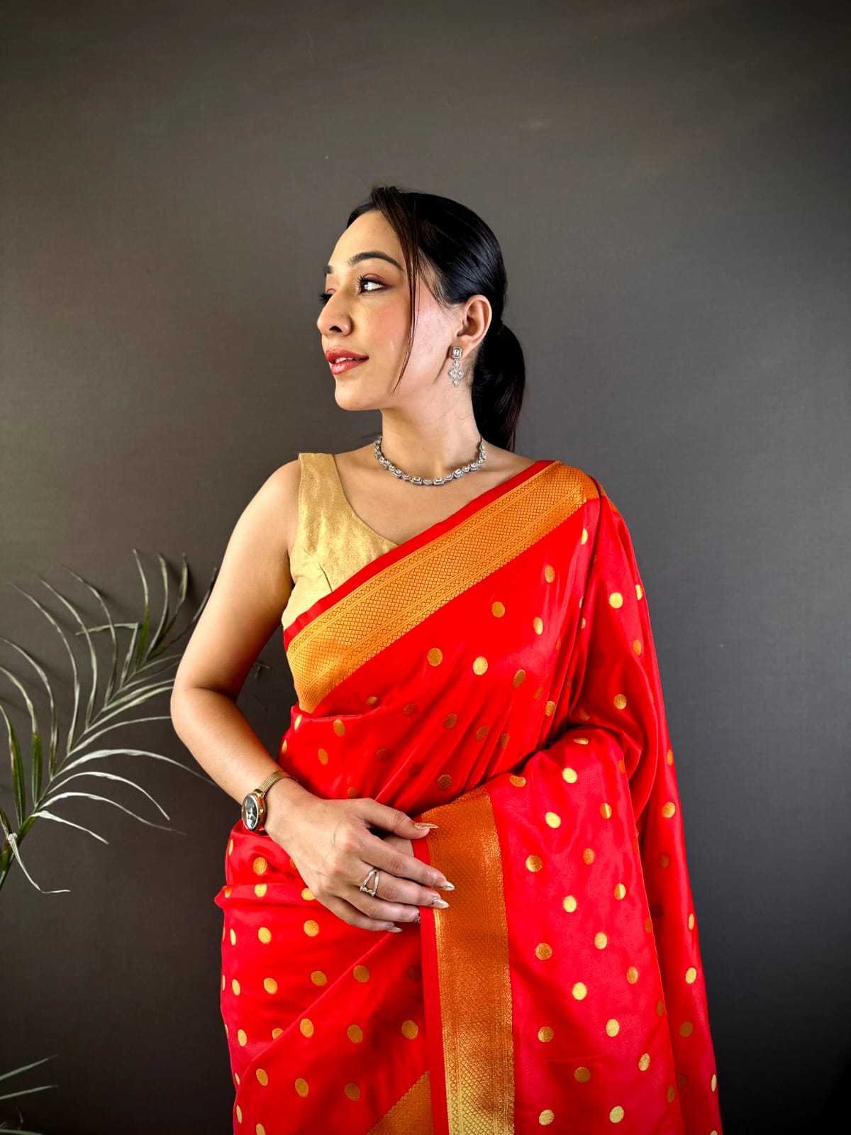 Lichi Silk Soft Saree in Red