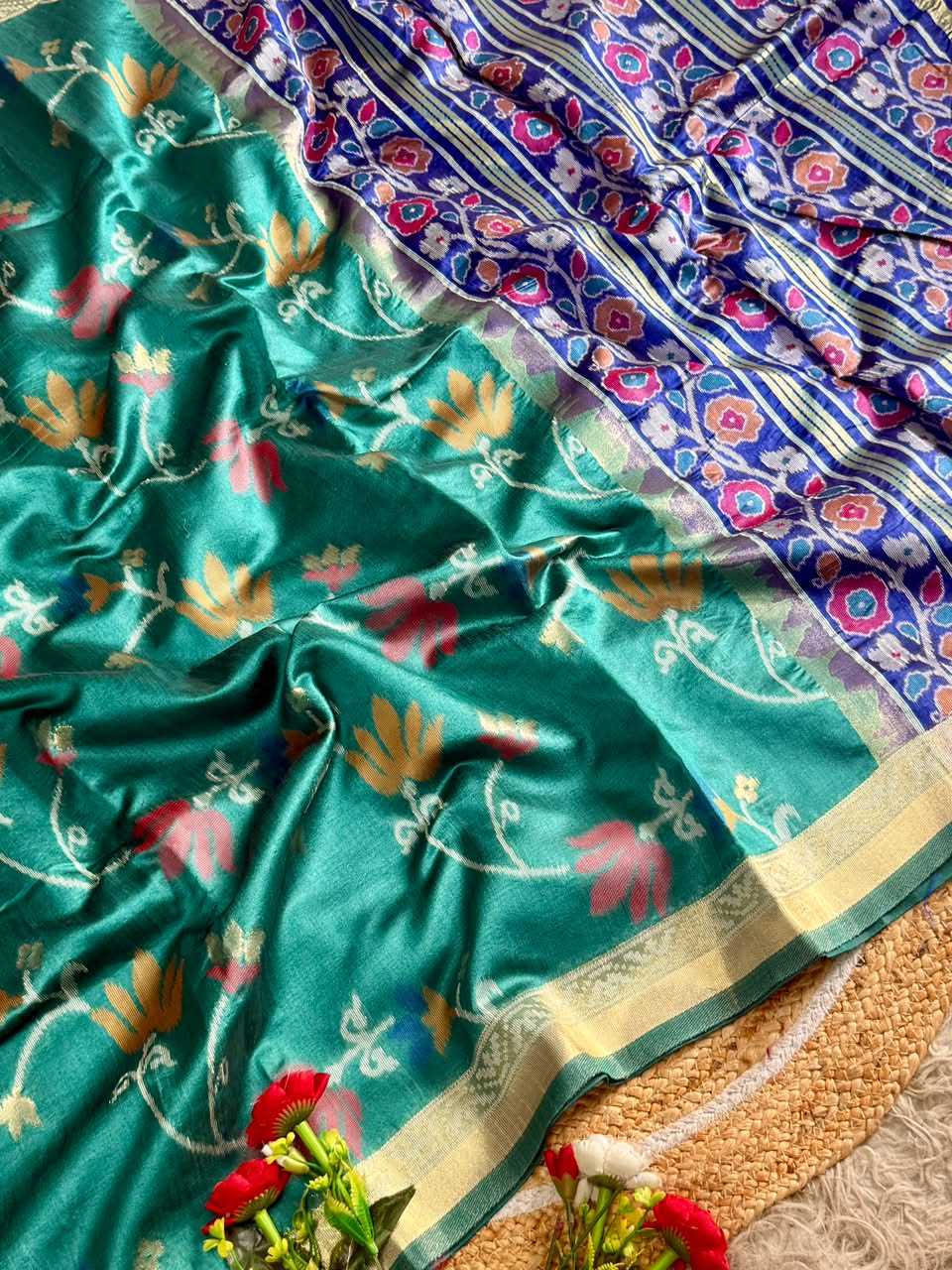 Aaheli Soft Silk Saree