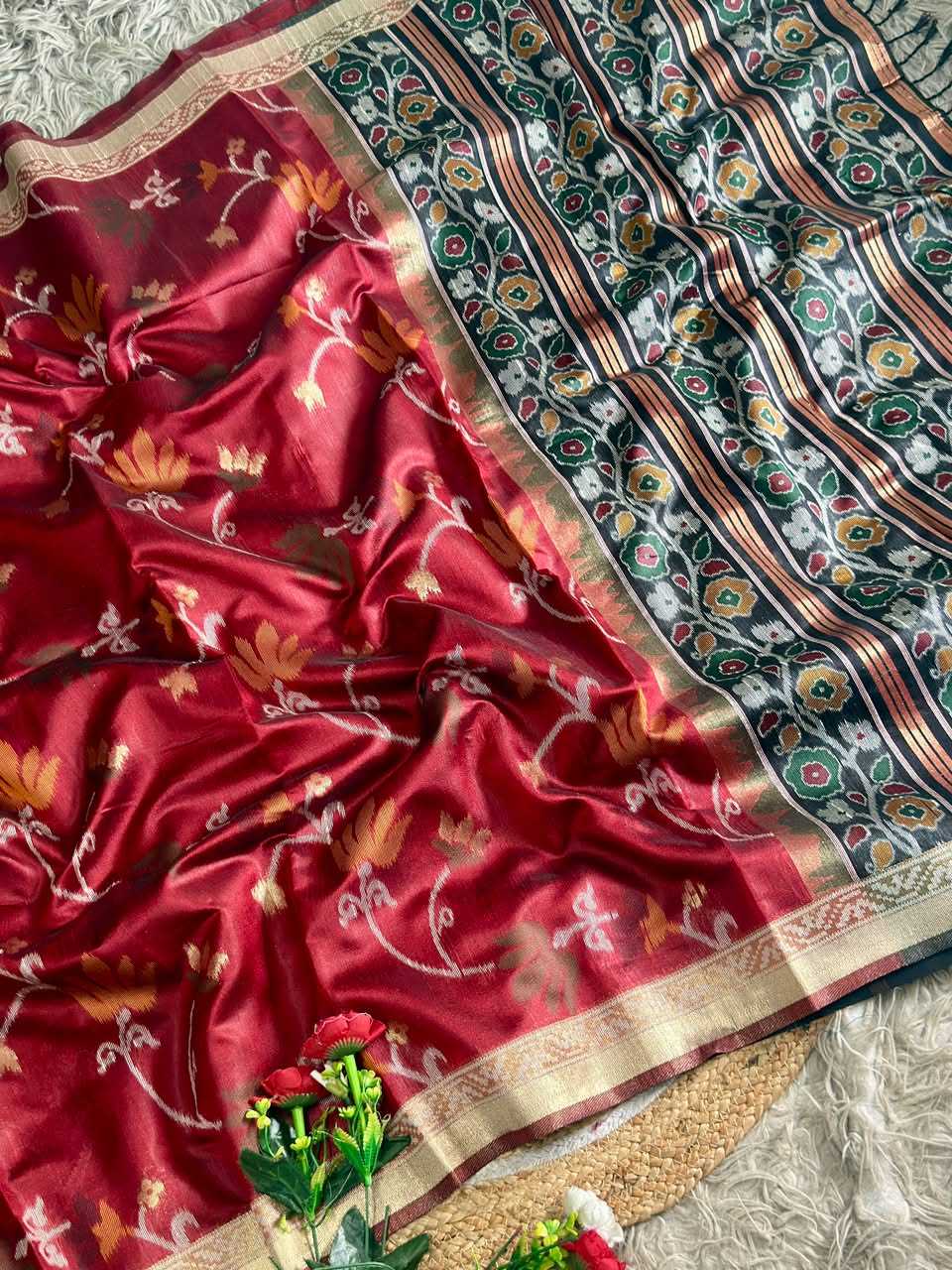 Aaheli Soft Silk Saree