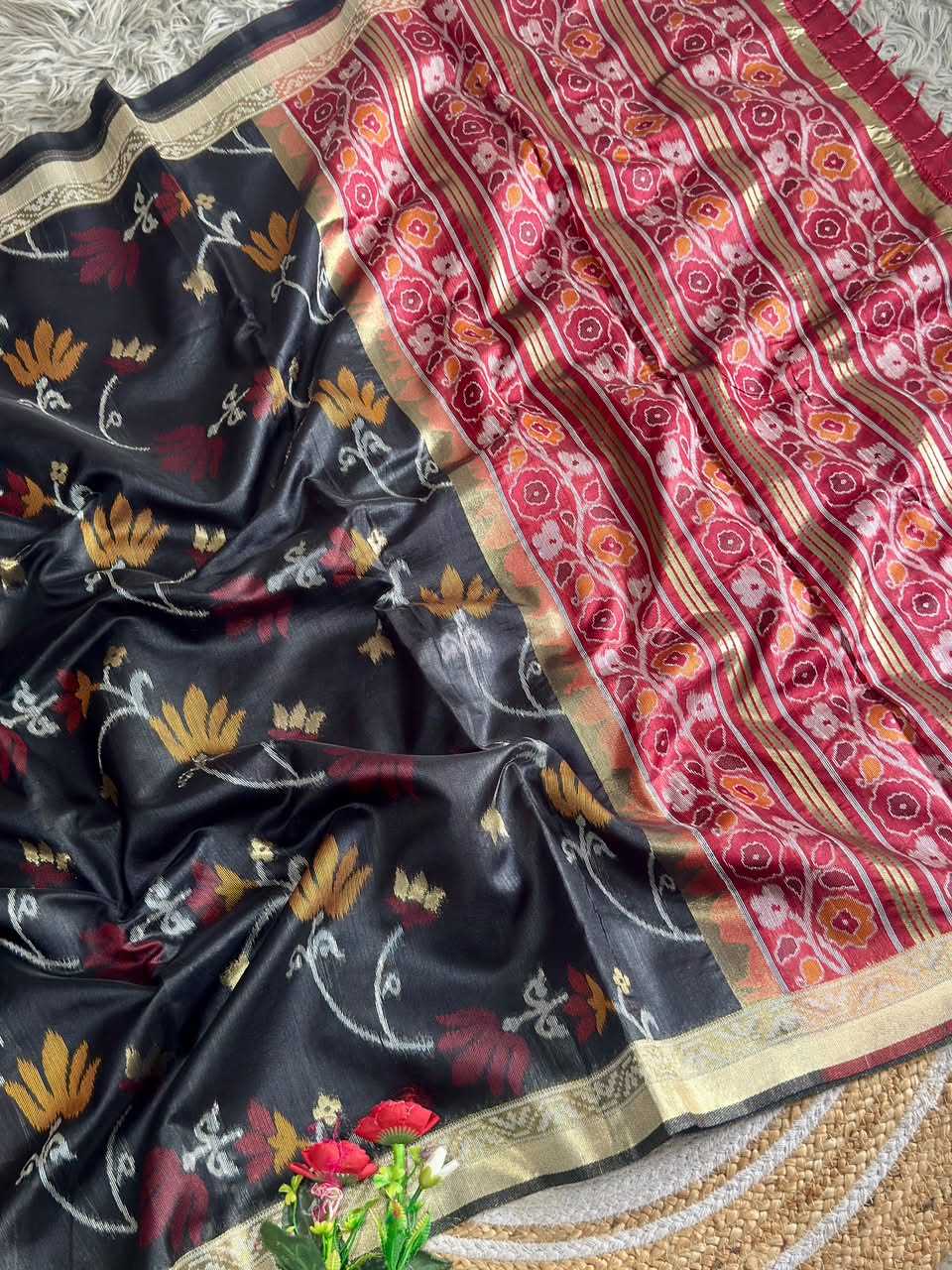 Aaheli Soft Silk Saree