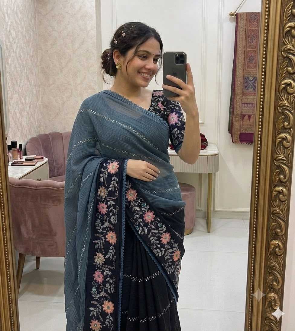 Crunchi Sequence Saree