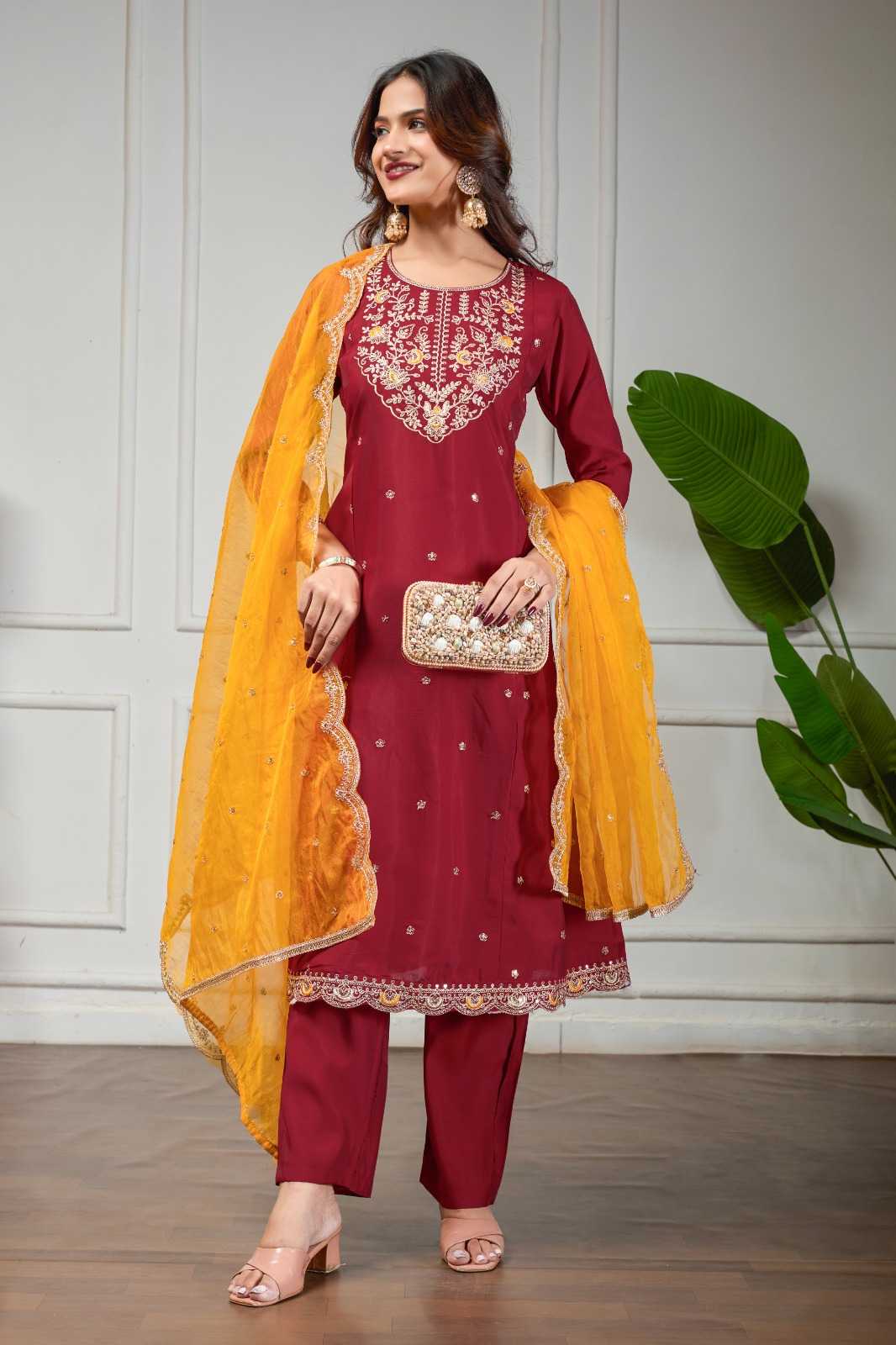 Heavy Roman Silk Embroidery Suit in Violet