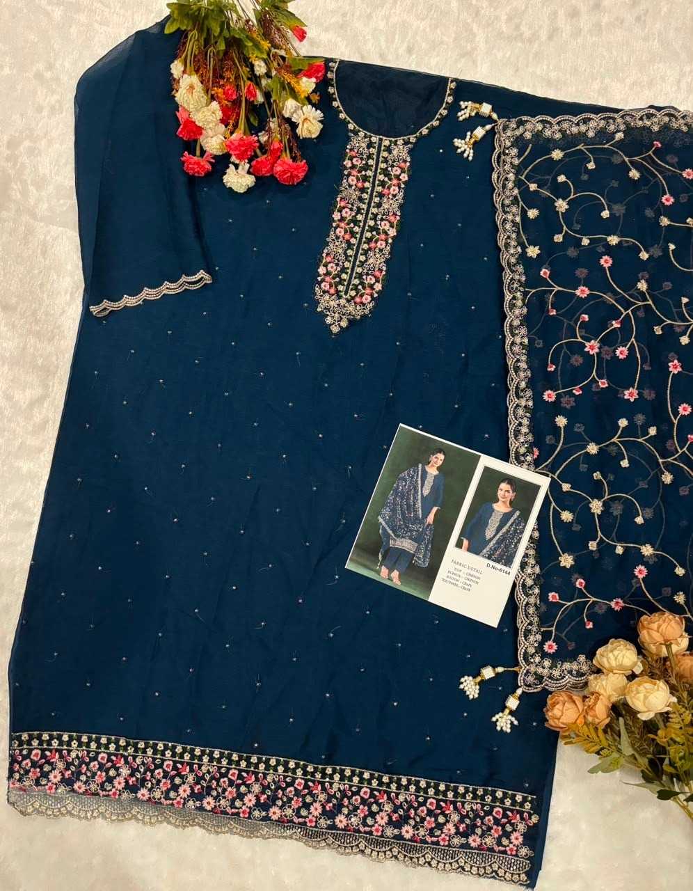 Anikaa Chiffon Ladies Suit